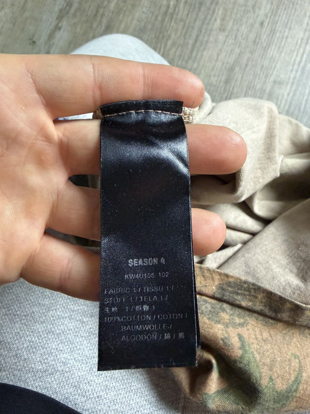 Kanye West yeezy season 4 camo tee Size US L / EU 52-54 / 3 - 8 Thumbnail