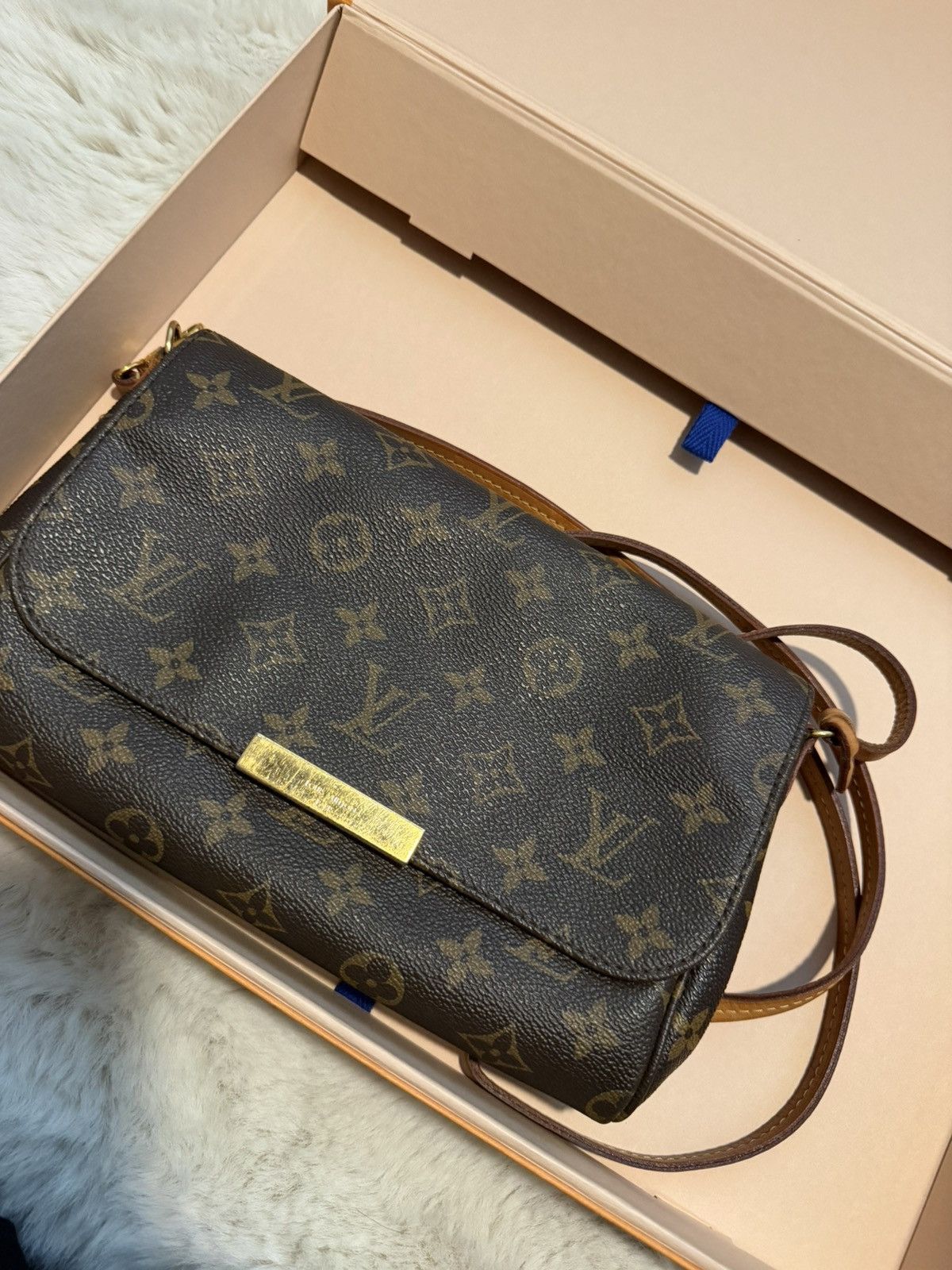 Louis Vuitton Favorite Handbag Monogram Canvas MM Size ONE SIZE - 6 Thumbnail
