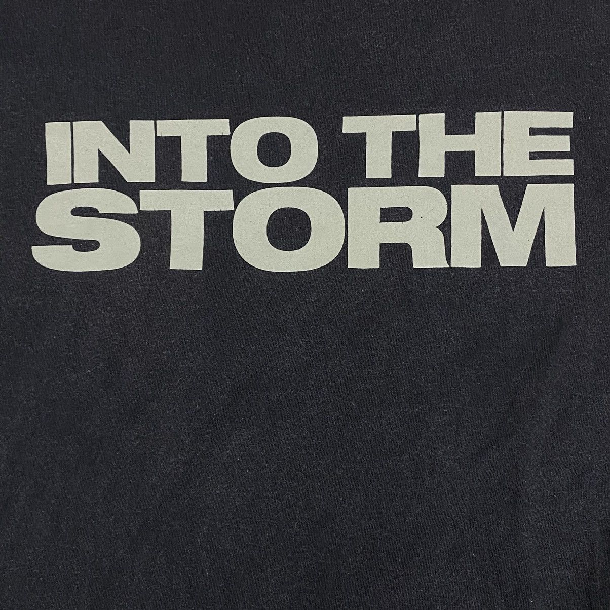 Vintage Vintage Y2K Movie into the storm film Size US M / EU 48-50 / 2 - 2 Thumbnail