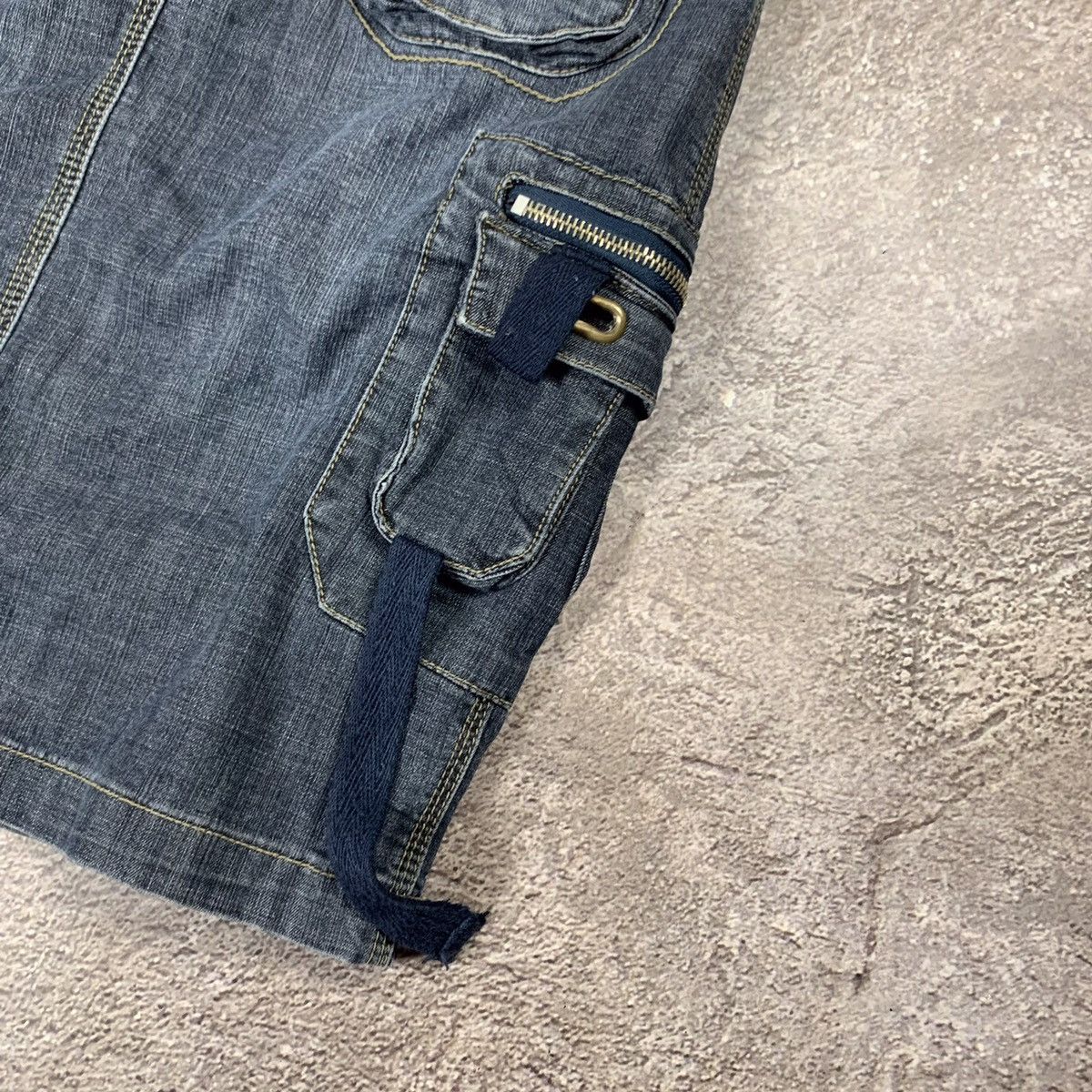 Vintage Y2K Cargo Mini Skirt Distressed Streetwear Grunge Relaxed 26 Size 26" / US 2 / IT 38 - 6 Thumbnail
