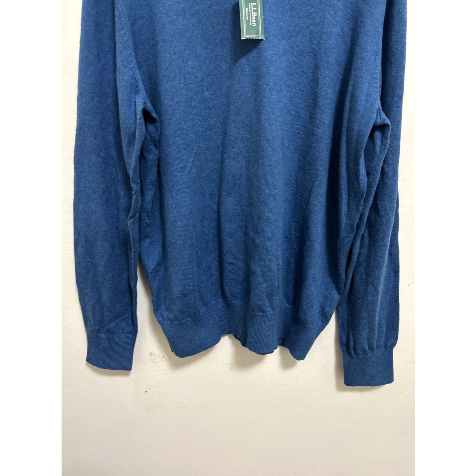 Vintage LL Bean Mens Sweater V-Neck Pullover Blue Cotton/Cashmere Blend Regular M Size US M / EU 48-50 / 2 - 3 Thumbnail