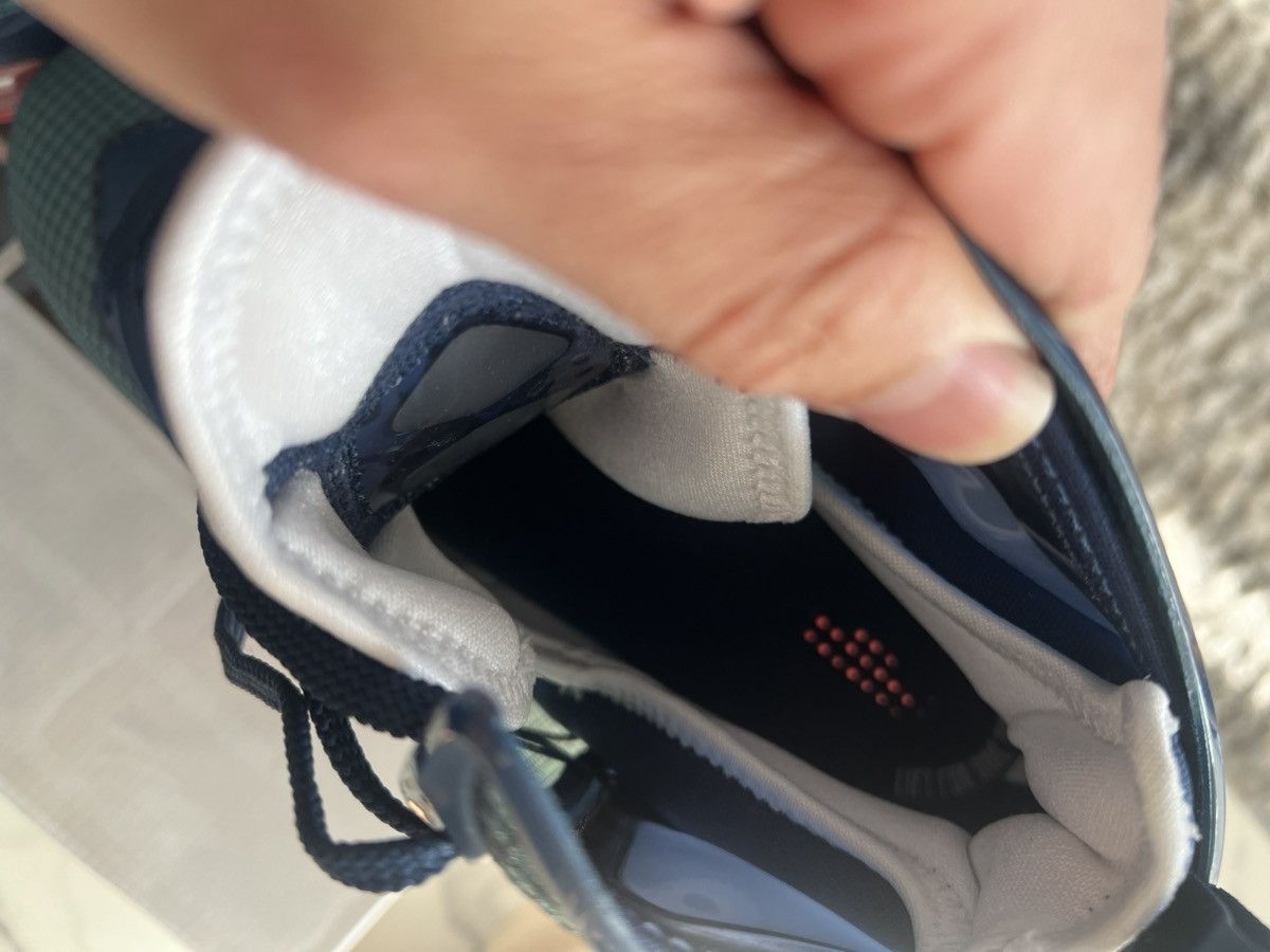 Nike Lebron 19: UCONN Huskies Away PE Size US 10.5 / EU 43-44 - 8 Thumbnail