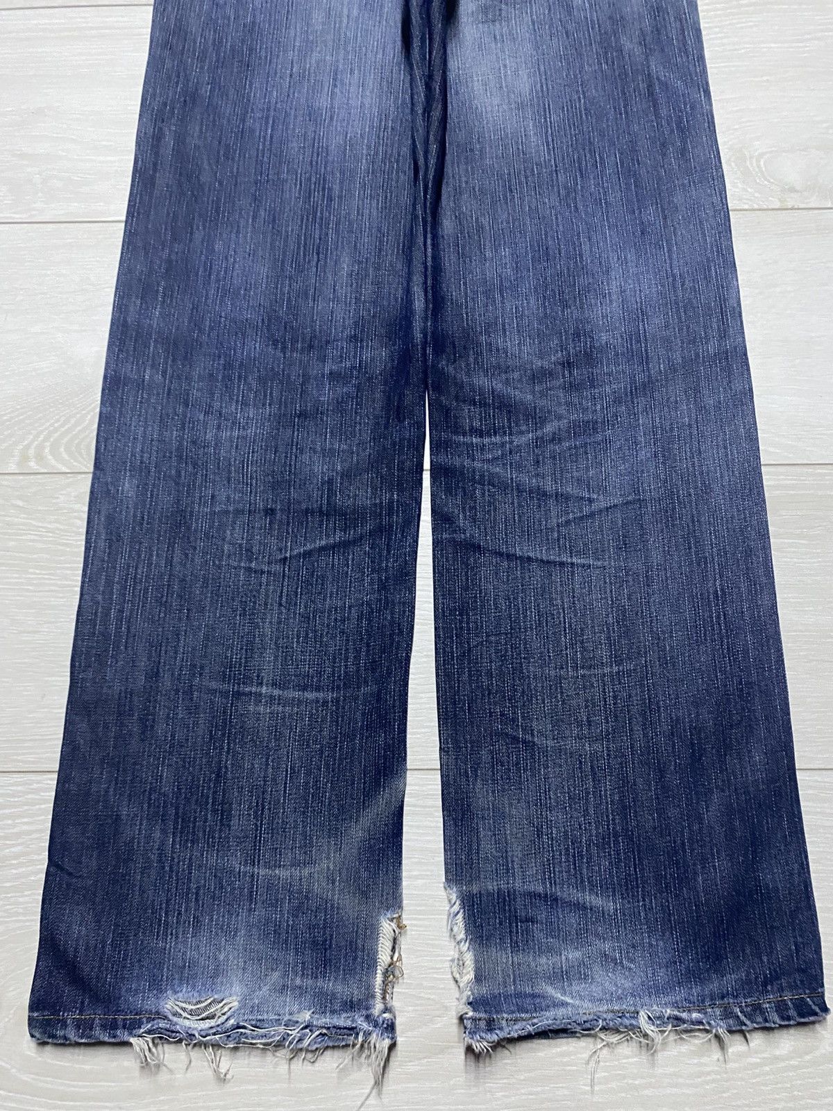 Edwin Vintage Edwin 503 Faded Wash Distressed Jeans Size US 27 - 6 Thumbnail