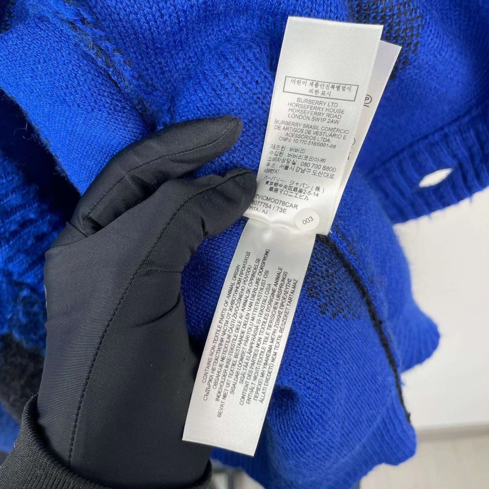 Burberry Burberry Sweater Blue S Size US S / EU 44-46 / 1 - 7 Thumbnail