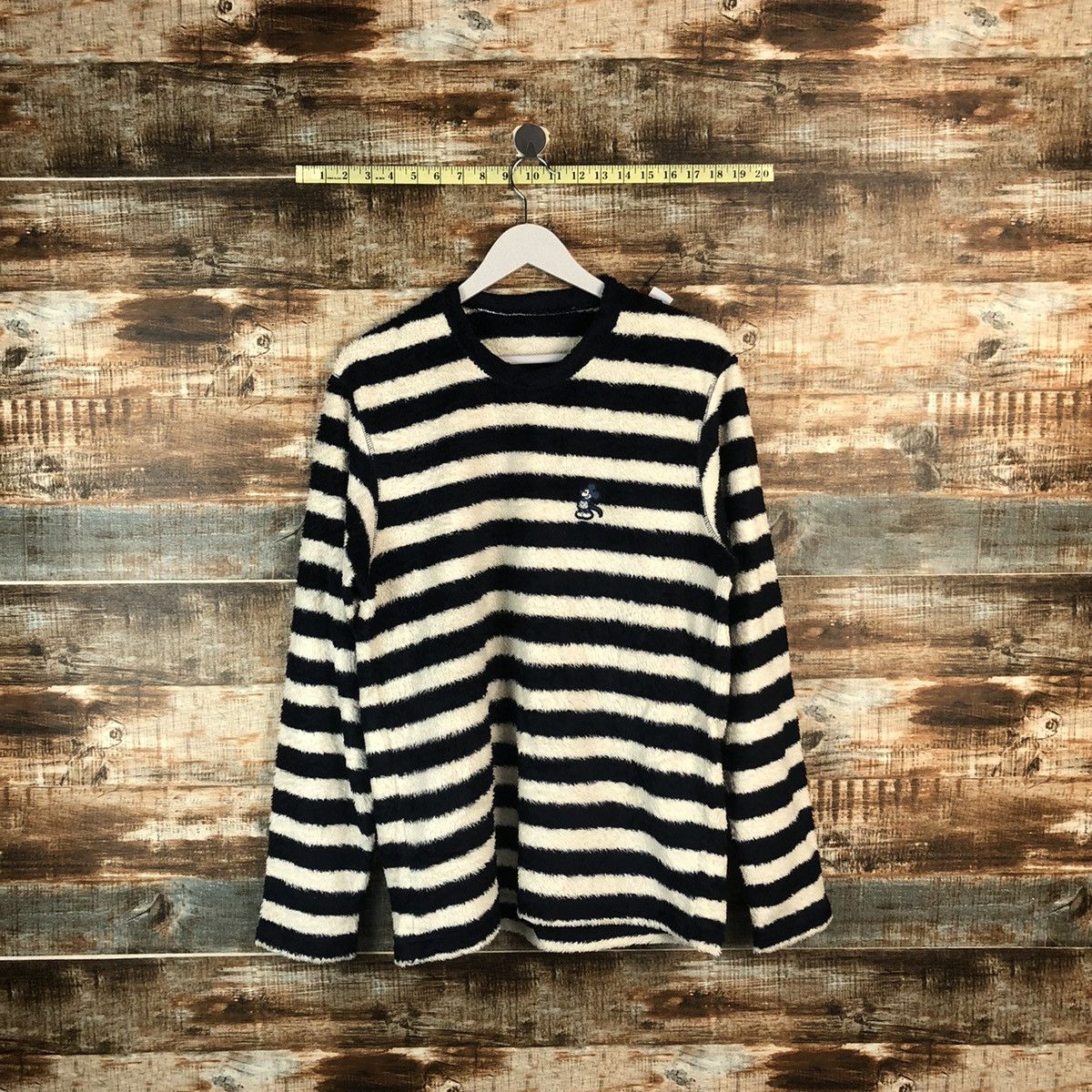 Mickey Mouse Uniqlo Mickey Mouse fleece Stripe Knitwear #A2009 Size M / US 6-8 / IT 42-44 - 1 Thumbnail