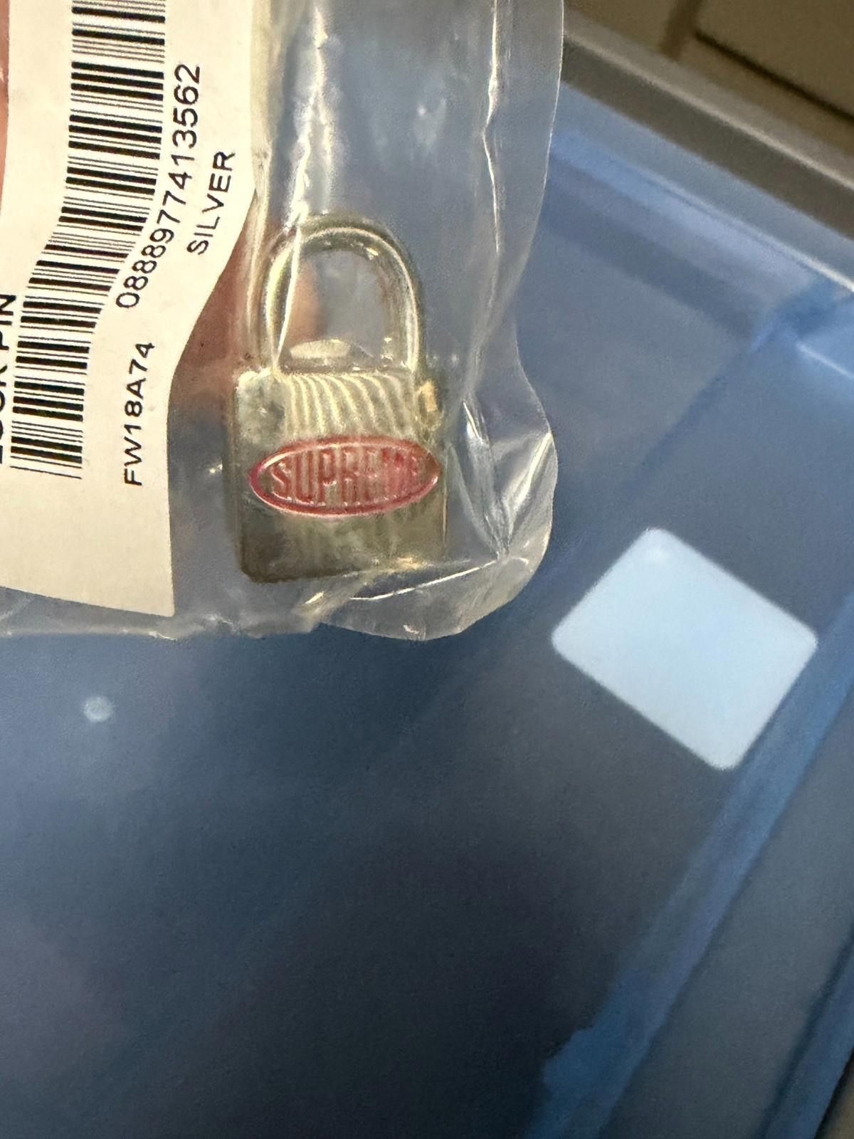 Supreme Supreme Lock Pin Silver FW18 Size ONE SIZE - 1 Thumbnail