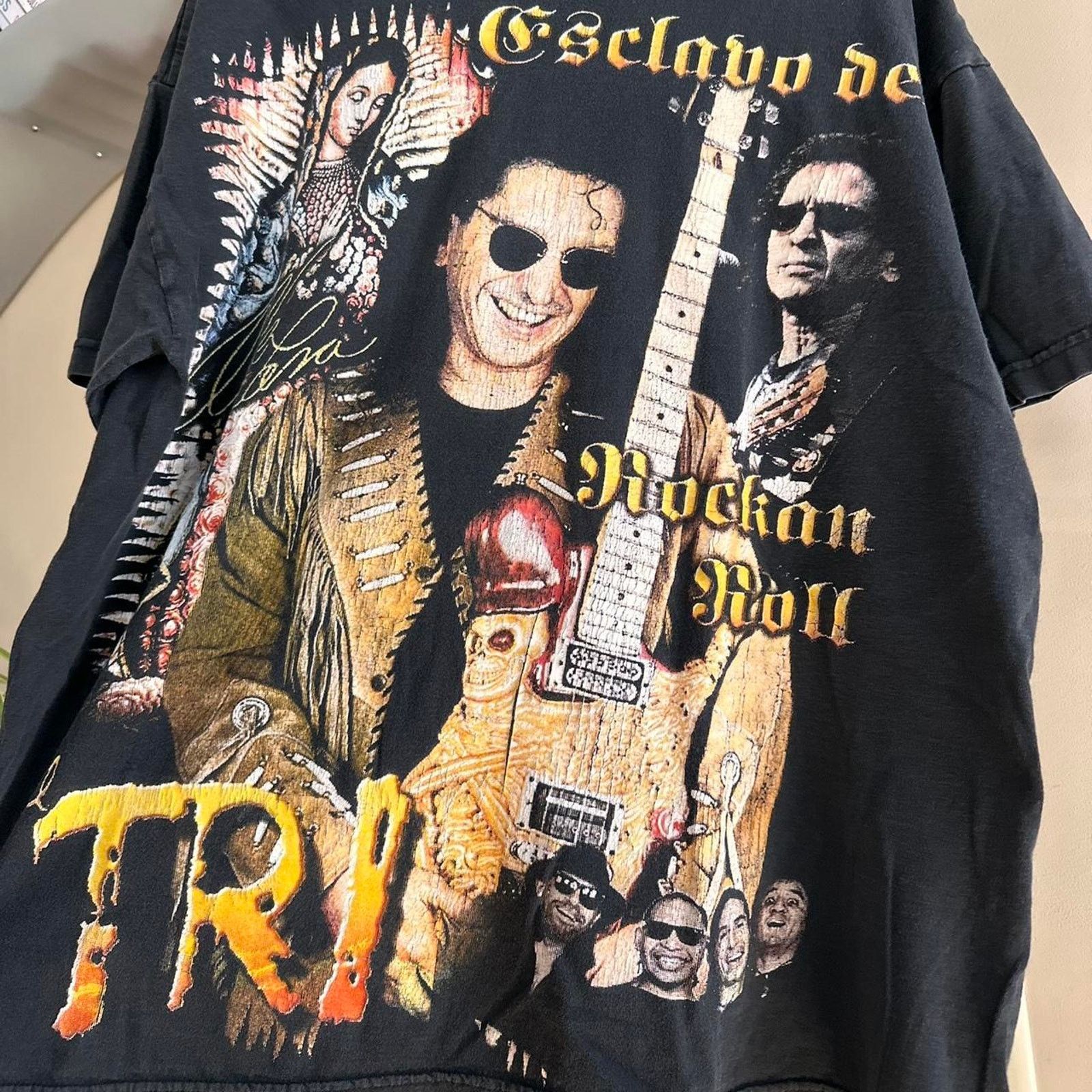 Band Tees × Vintage Vintage El Tri Mexican Band Shirt Size US XL / EU 56 / 4 - 3 Thumbnail