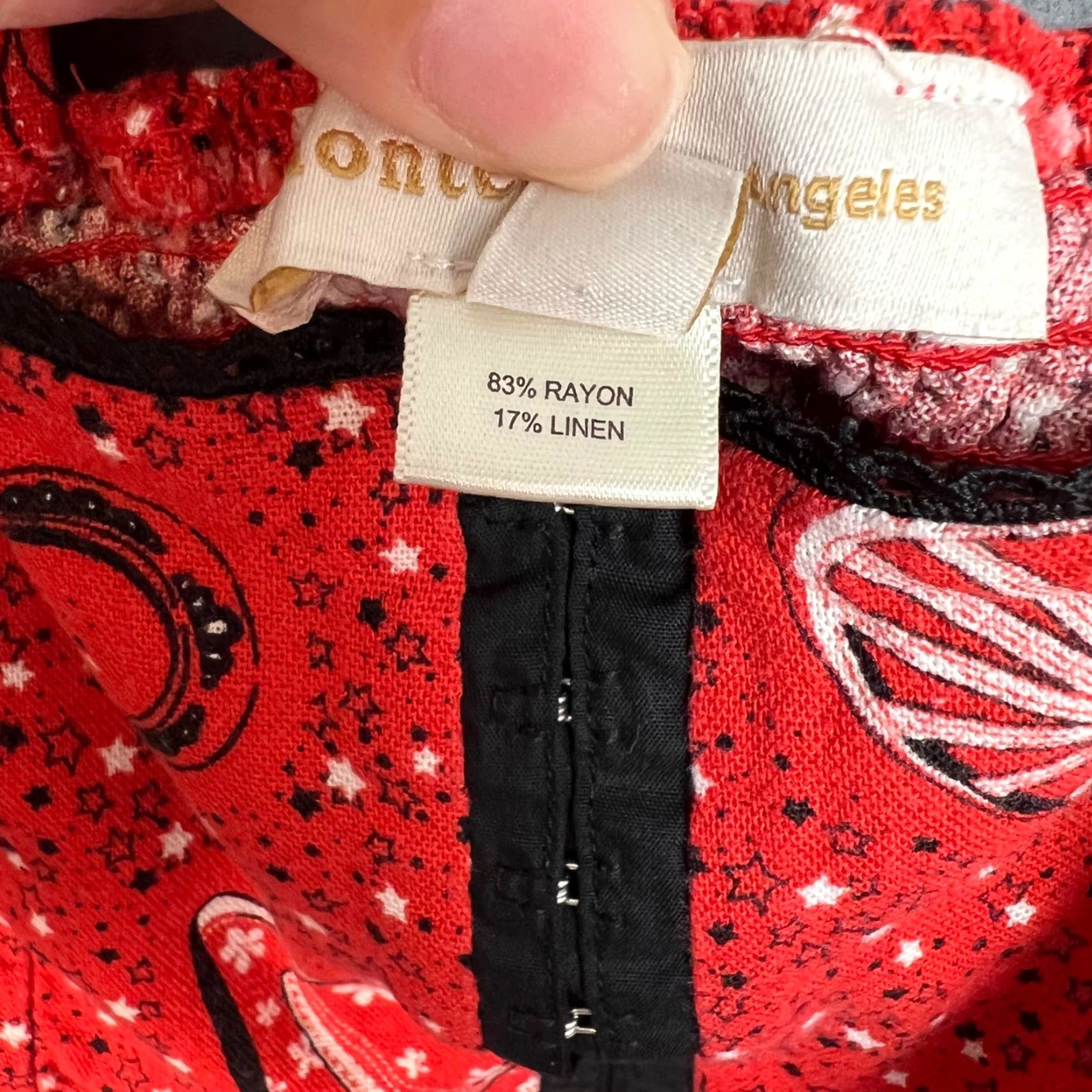 Vintage Monteau Los Angeles Crop Top Red & Black Linen Blend Sleeveless Cropped Small Stars Cowgirl Womens Size S Size S / US 4 / IT 40 - 4 Thumbnail