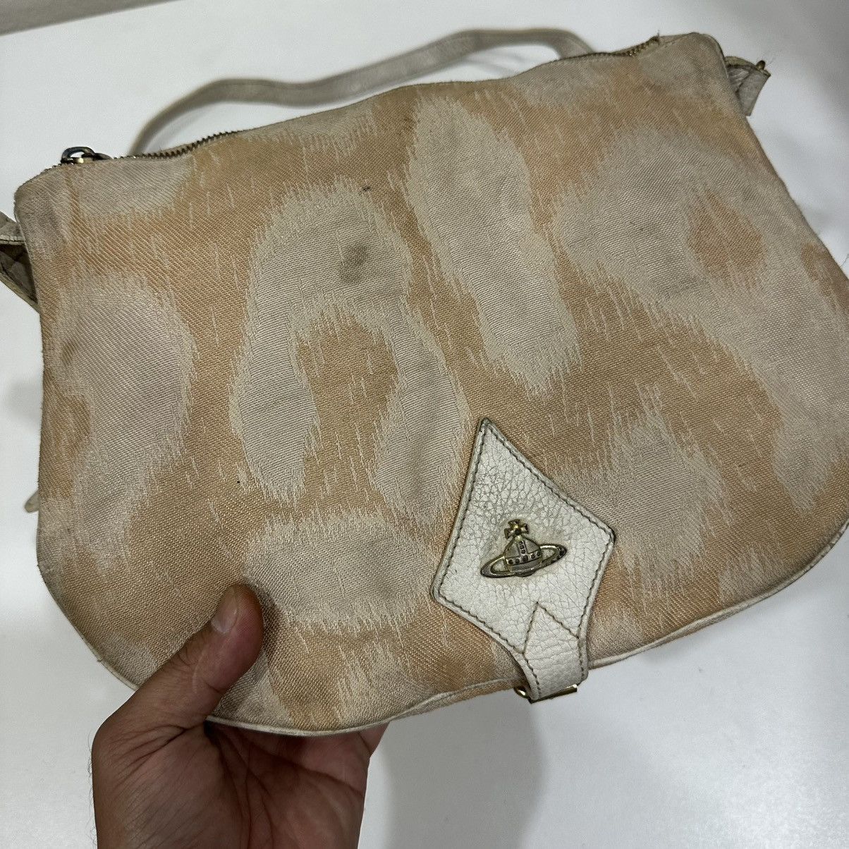 Vivienne Westwood ‼️YES‼️ VINTAGE VIVIENNE WESTWOOD CROSSBODY LIKE SAUMUR BAG Size ONE SIZE - 5 Thumbnail