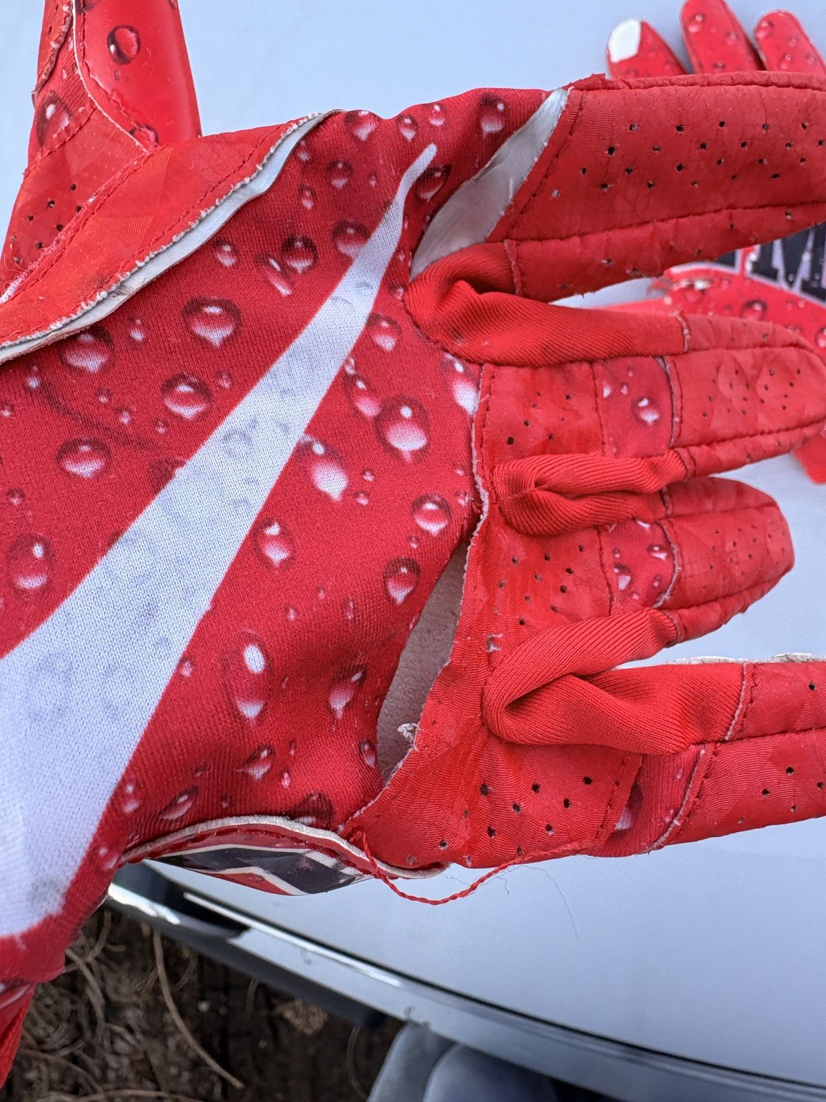 Supreme Supreme Nike Football Gloves Size ONE SIZE - 5 Thumbnail