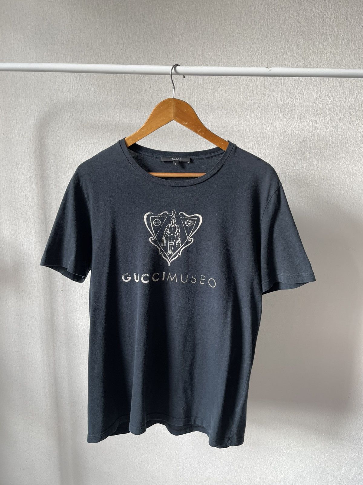 Gucci 2000s Rare Gucci Museo Tee Size US L / EU 52-54 / 3 - 3 Thumbnail