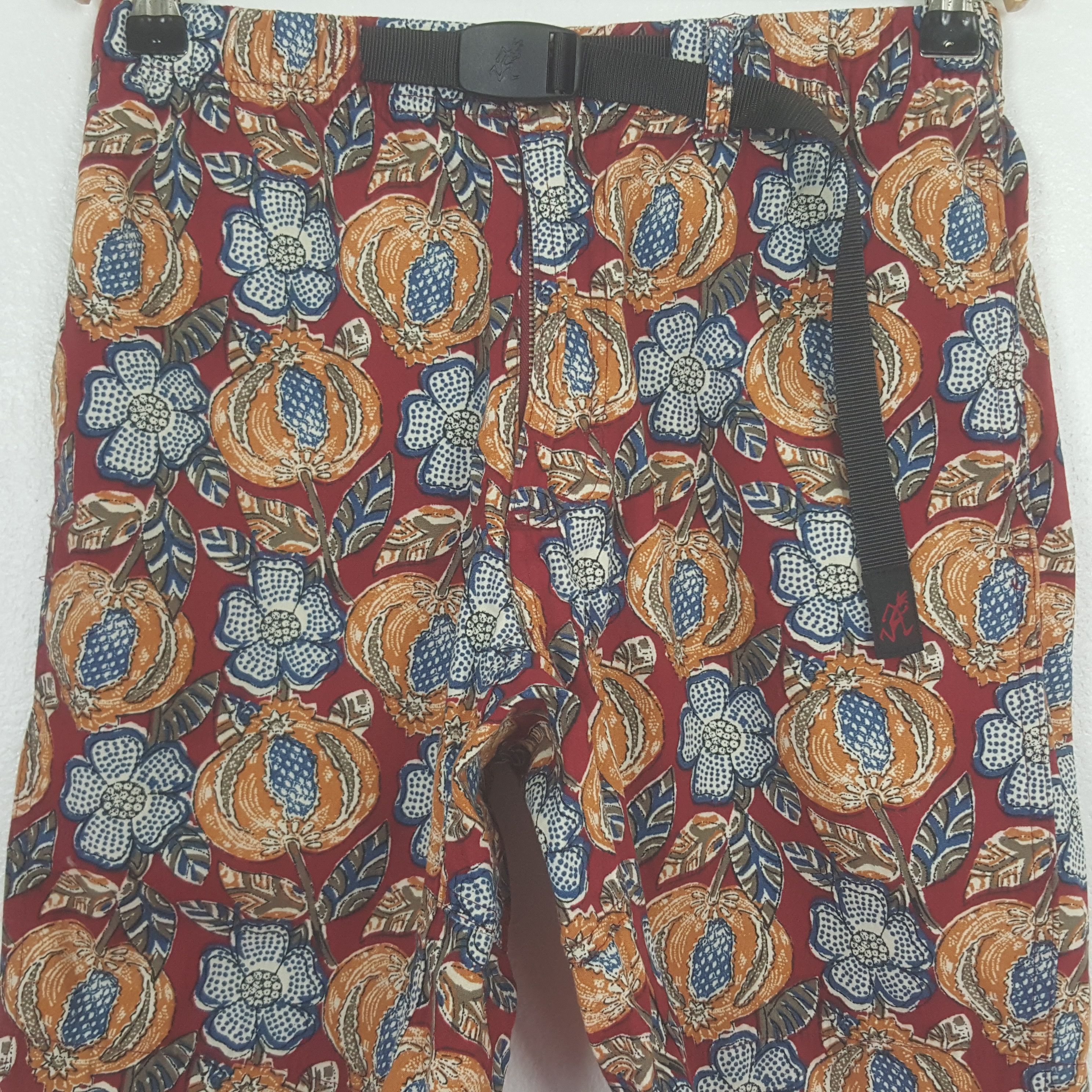 Gramicci Vintage Gramicci Outdoor Fullprint Short Pants C318N16 Size 24" / US 00 / IT 34 - 2 Thumbnail