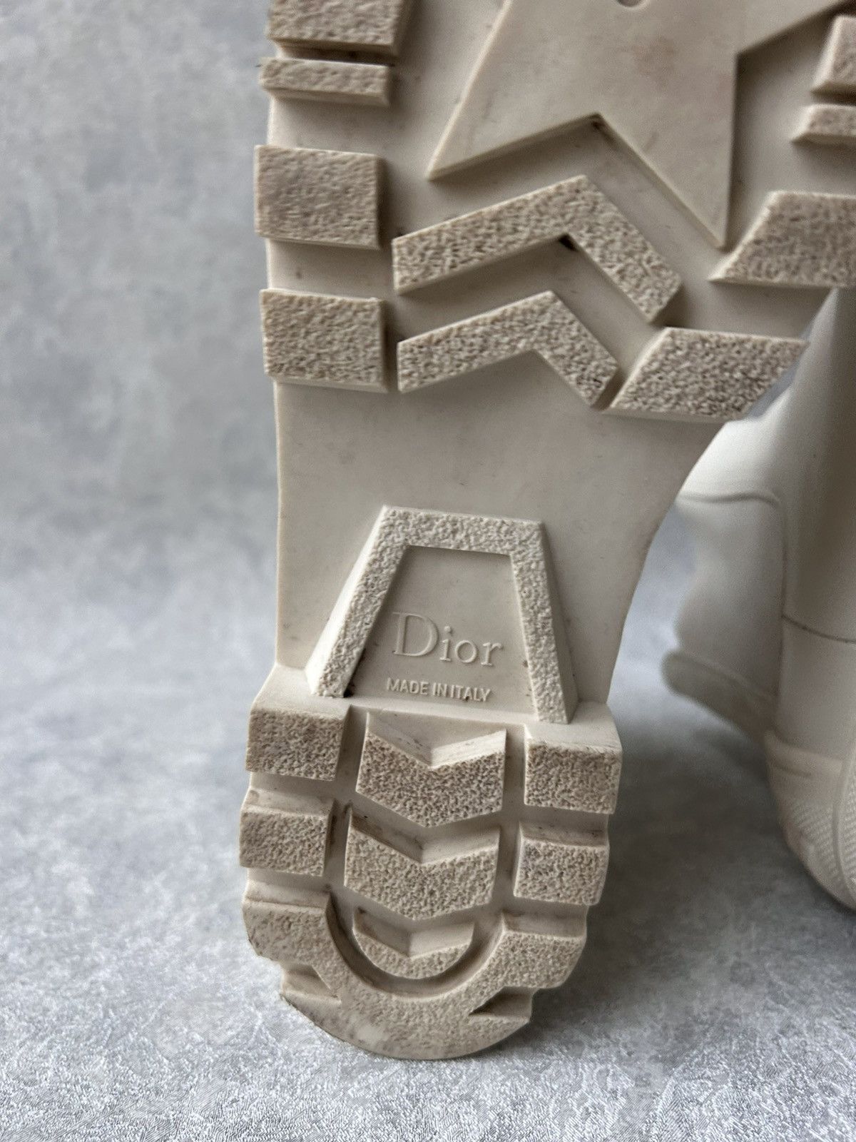 Dior Christian Dior Leather Chelsea Ankle Boots Size US 7 / IT 37 - 14 Thumbnail