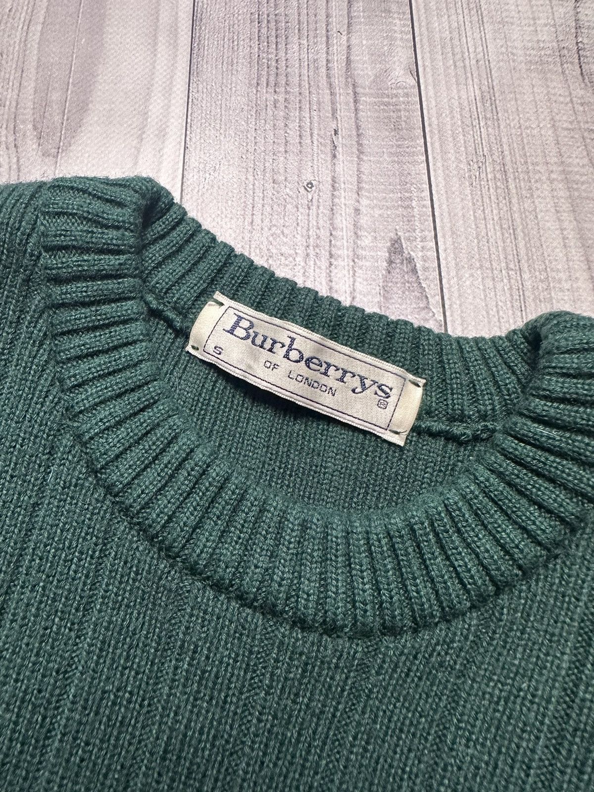 Burberry × Vintage Vintage Burberrys sweater green rare size S Size US S / EU 44-46 / 1 - 3 Thumbnail