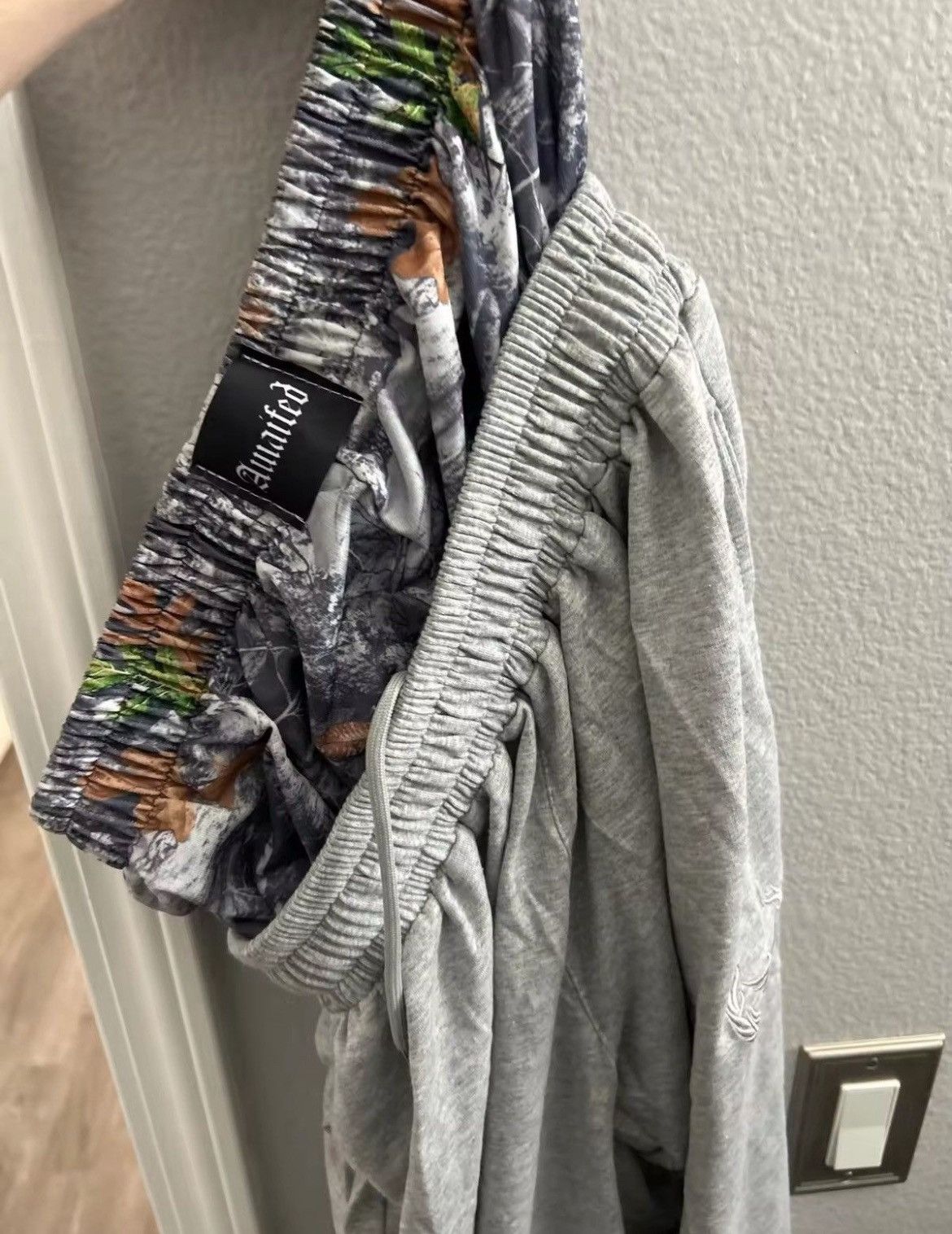 Japanese Brand Double Waist Camouflage Boxer Baggy Sweatpants Size US 31 - 9 Thumbnail