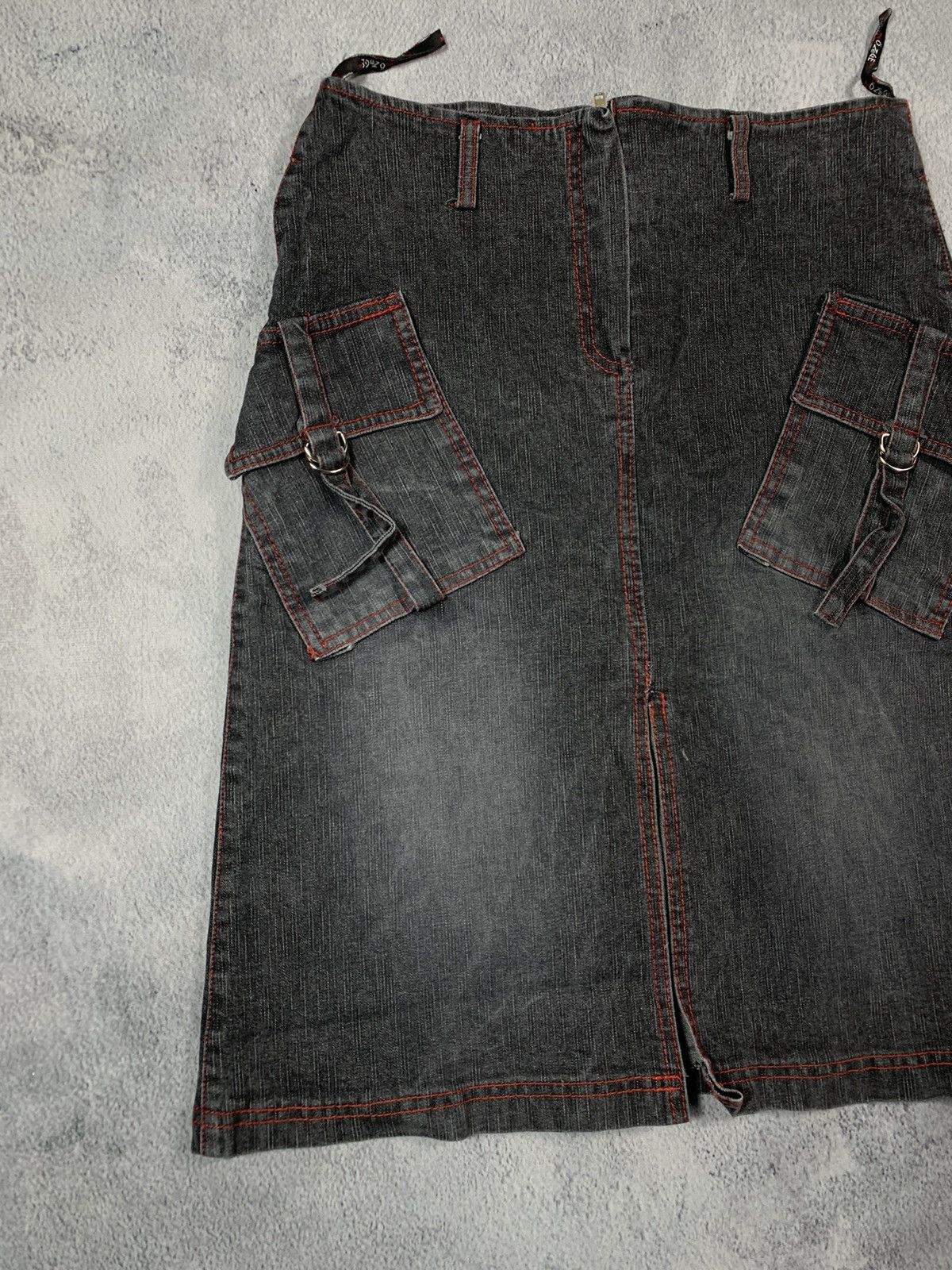 Japanese Brand × Vintage Vintage Y2K Faded denim cargo midi skirt streetwear size 28 Size 28" / US 6 / IT 42 - 2 Thumbnail