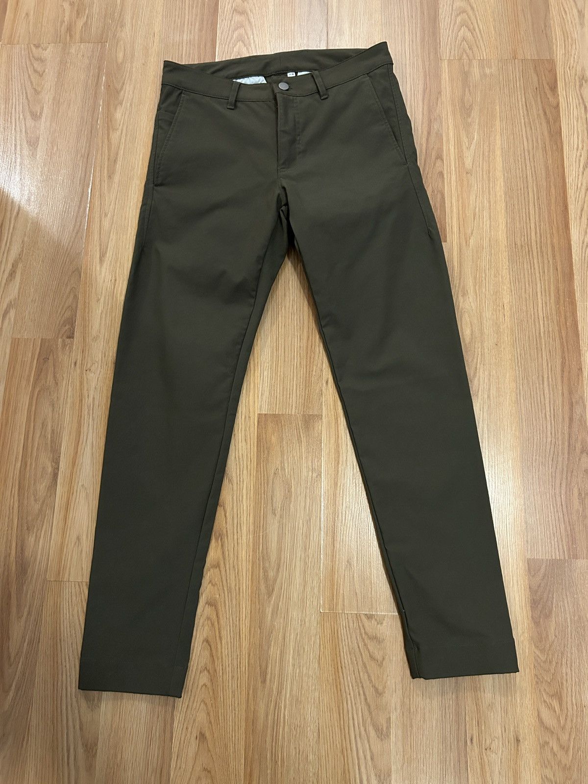 Outlier Strongtwill slim fit stretch chino