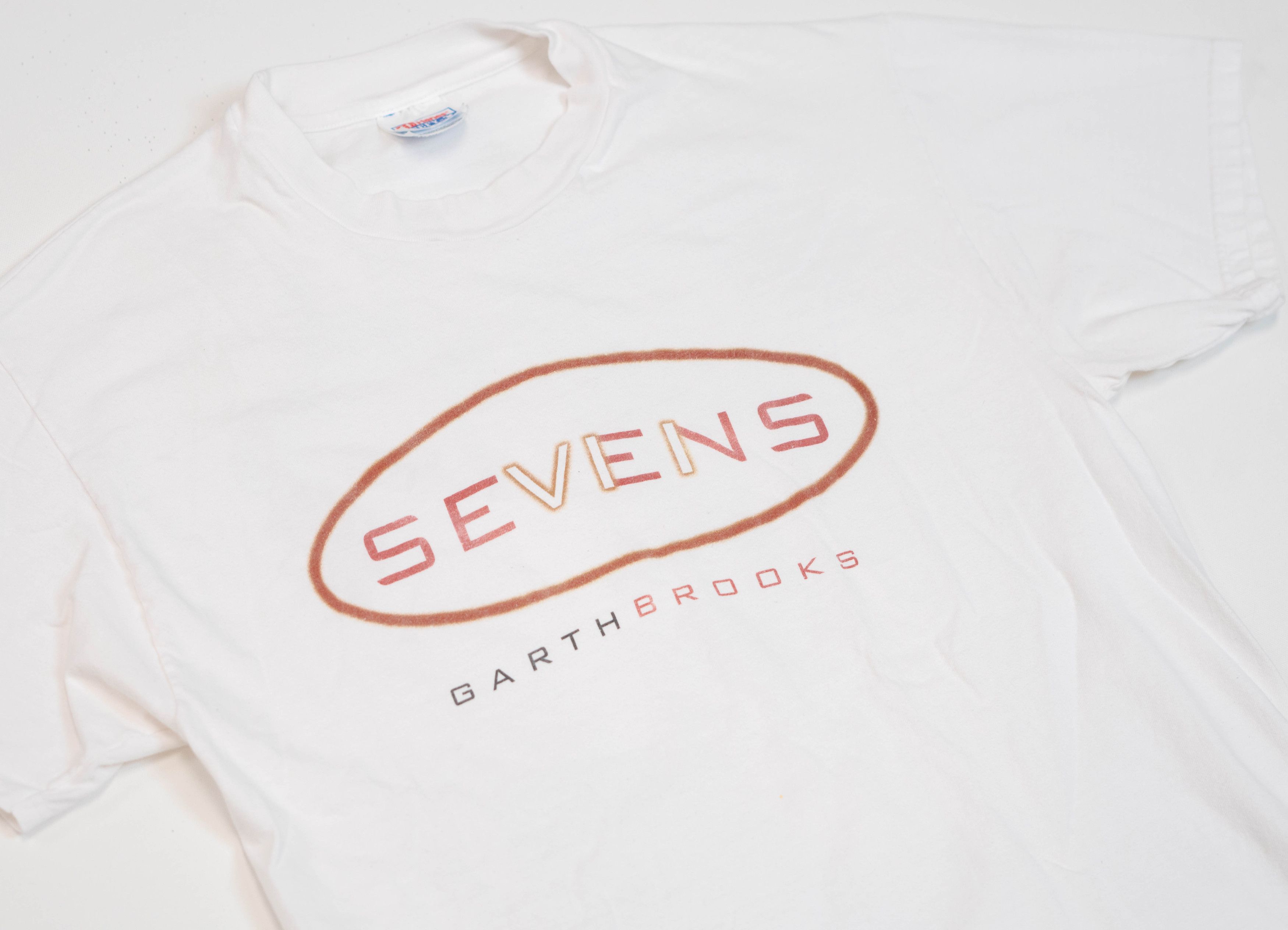 Band Tees × Vintage Vintage Garth Brooks Sevens Men's T-Shirt White Size L 1998 Size US L / EU 52-54 / 3 - 4 Thumbnail