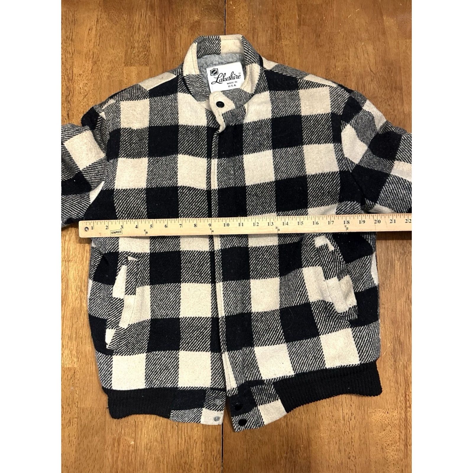 Vintage VINTAGE Lakeshire Wool Jacket Sherpa Lined Women’s Large Full Zip Unisex Adults L Black 80s Basic Jacket Mens Womens Size L / US 10 / IT 46 - 7 Thumbnail