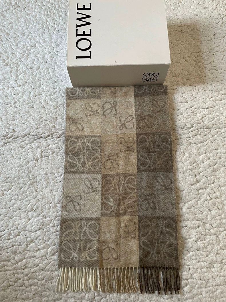Loewe LOEWE A scarf or shawl Size ONE SIZE - 1 Thumbnail