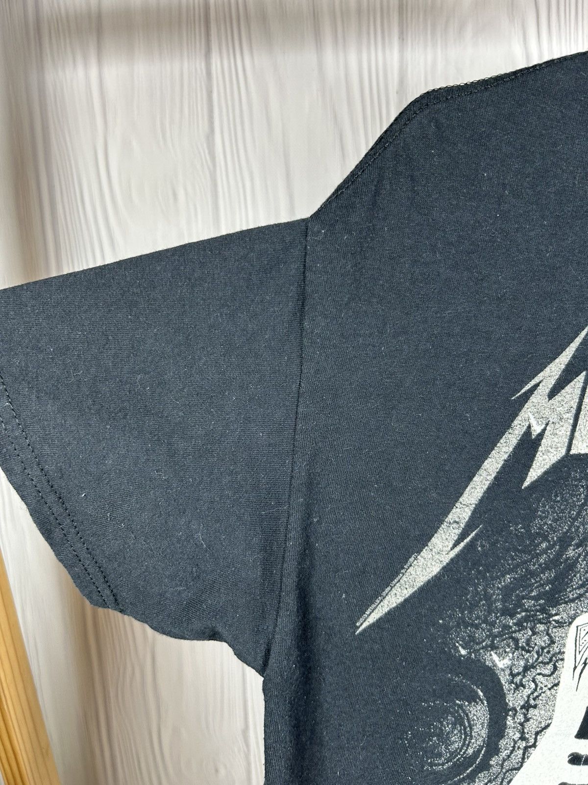 Band Tees Vintage Metallica 2013 Guitar T-Shirt Size M Size US M / EU 48-50 / 2 - 6 Thumbnail