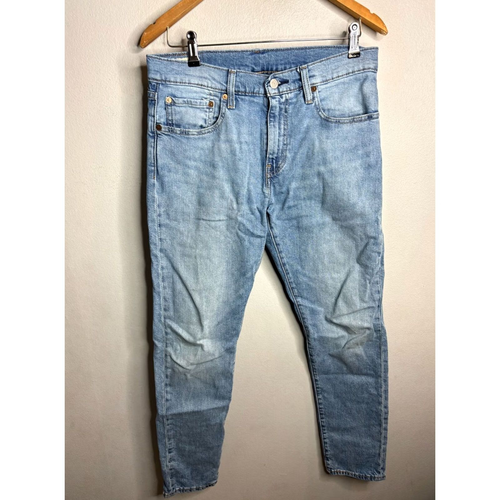 Levi's Levi’S Jeans Mens Size 31 Blue Lot 512 Big E Premium Leather Tag Light Wash 5482 Size US 31 - 5 Thumbnail