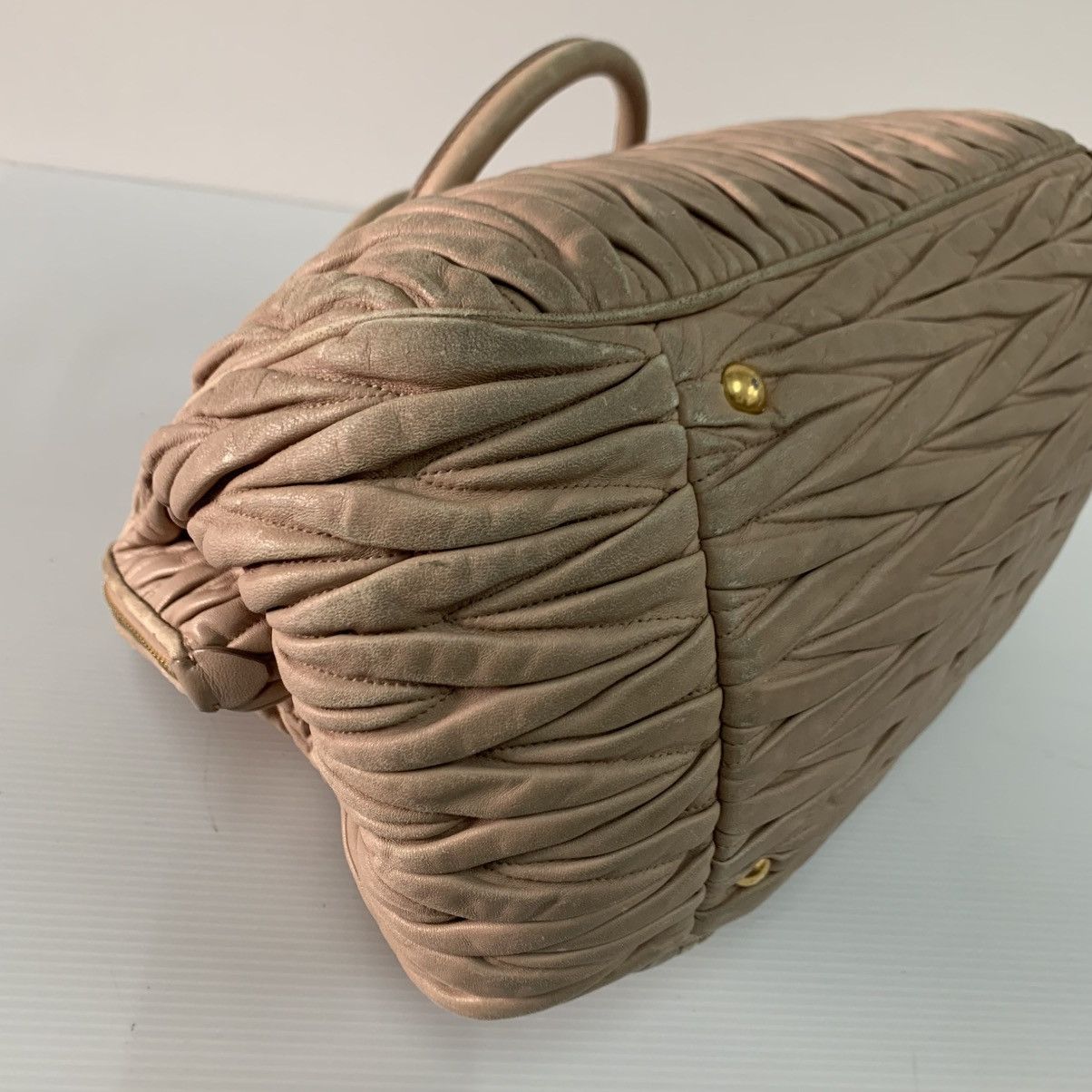 Miu Miu Miu Miu Matelasse Leather Handbag Size ONE SIZE - 8 Thumbnail