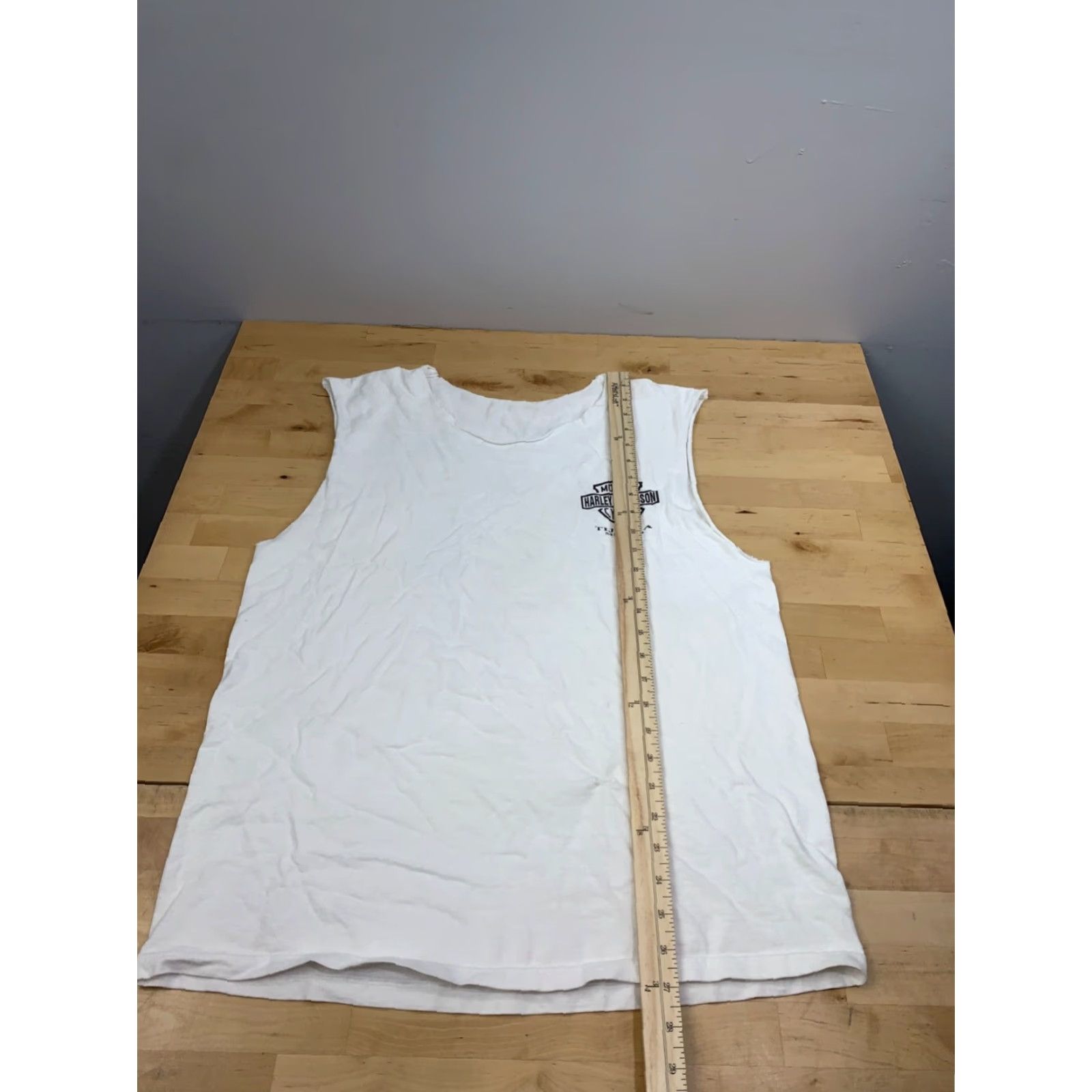 Harley Davidson VINTAGE Harley-Davidson Shirt Men L White Cotton Sleeveless Tijuana Mexico Wing Riders Taz Cut Off Sleeves 12134 Biker Motorcycle 90s Womens Men Girls Size US L / EU 52-54 / 3 - 4 Thumbnail
