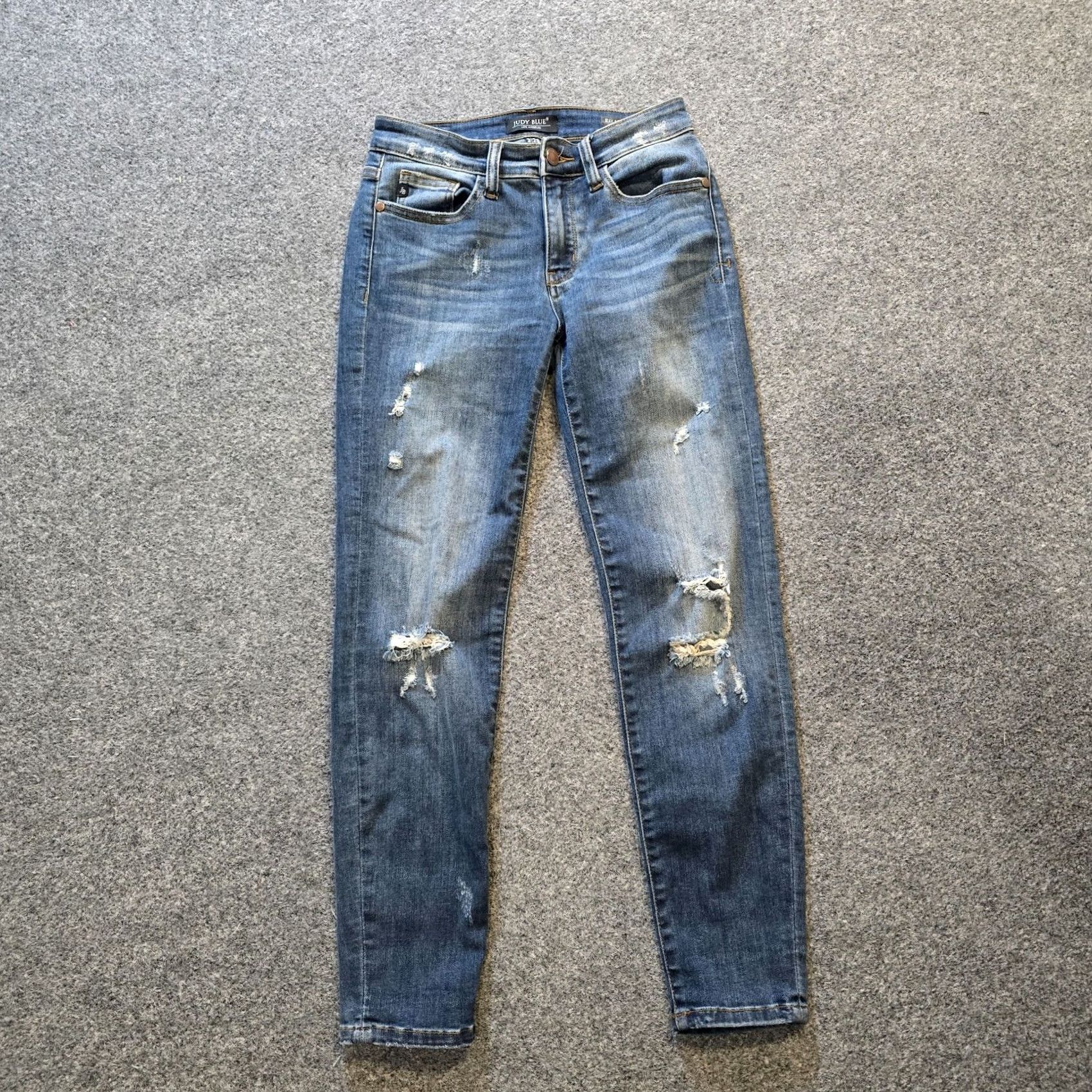 Vintage Judy Blue Jeans Women Size 26 Blue Relaxed Fit Stretch Distressed Casual Capsule Jeans Bohemian City 5-Pocket Ankle Mid Rise Mens Womens Girls Size 26" / US 2 / IT 38 - 2 Thumbnail
