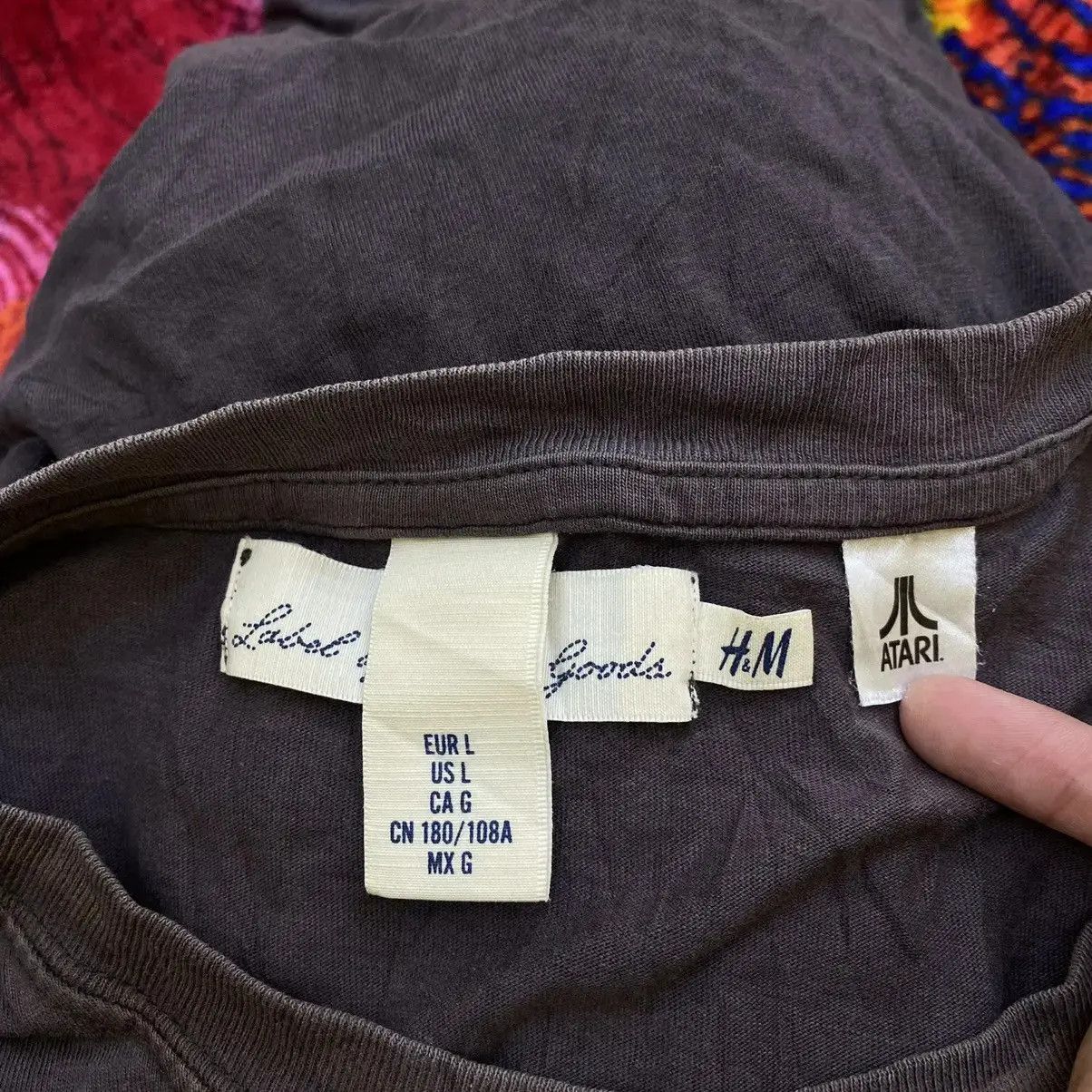 H&M H&M LOGG ATARI Natural Sun Faded Distress Design Tee Shirt Size L / US 10 / IT 46 - 3 Thumbnail