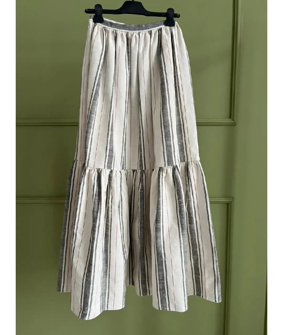 Dior o1y0825 Maxi Skirt in Ivory/Gray Size 30" / US 8 / IT 44 - 2 Thumbnail