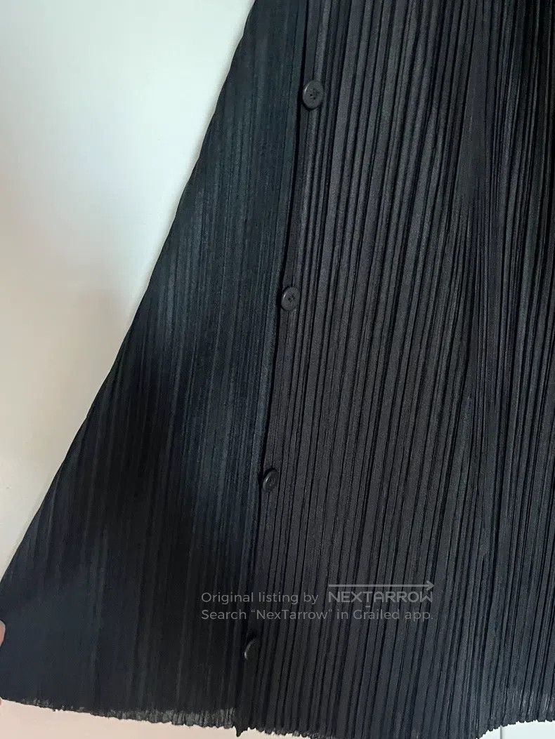 Issey Miyake Issey Miyake size:1 Black Button Pleated Midi Skirt Size 22" - 3 Thumbnail