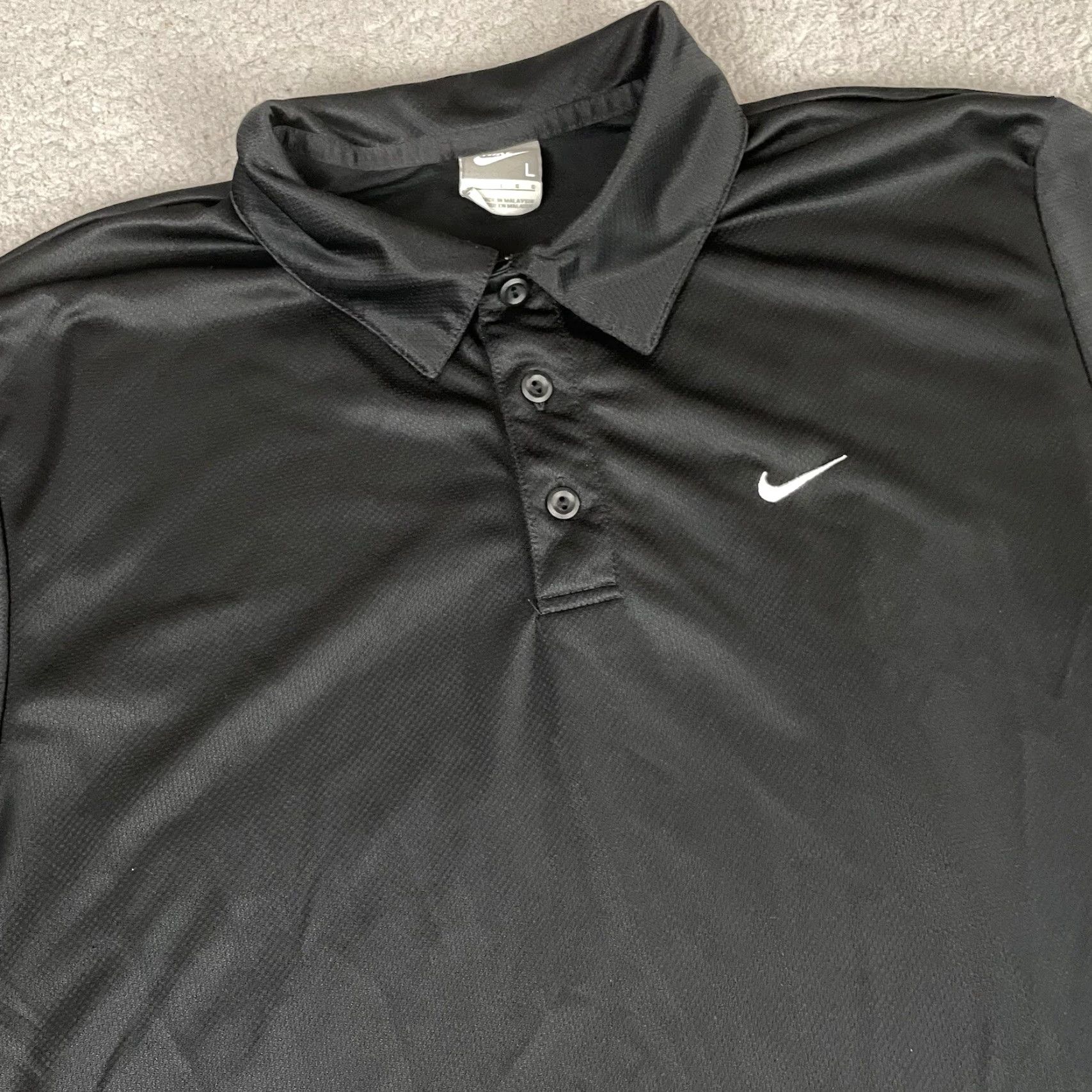 Nike VINTAGE Nike Shirt Mens L Black Embroidered 100% Polyester Active Casual Polo Rugby Accessories? Size US L / EU 52-54 / 3 - 2 Thumbnail