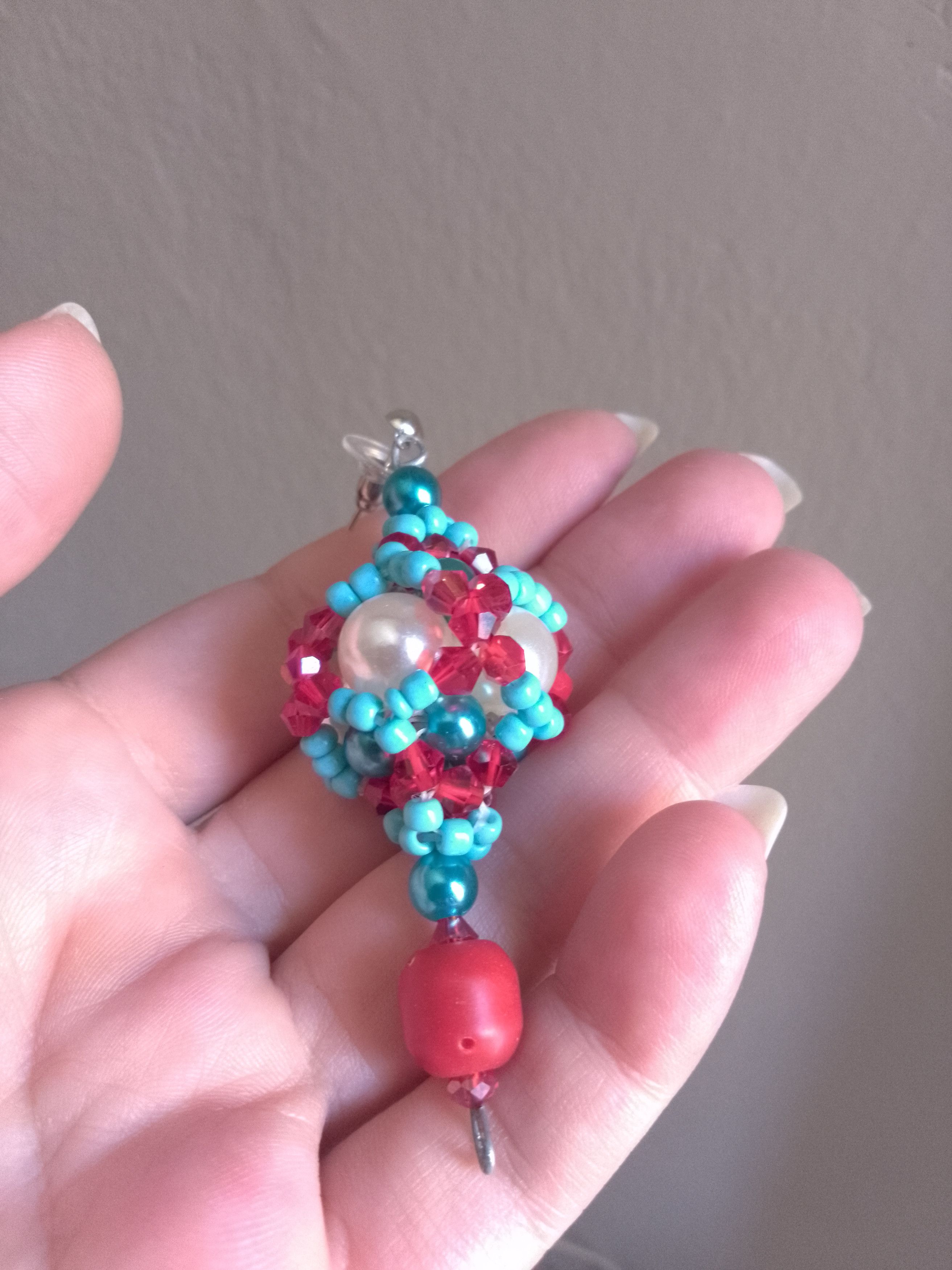 Handmade Elegant dangling earrings pearls and natural red coral Size ONE SIZE - 4 Thumbnail