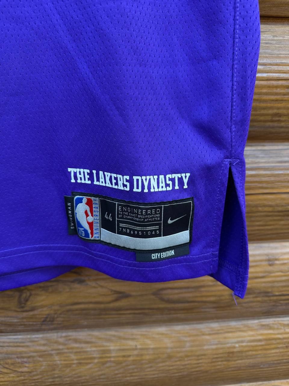 NBA LeBron James #6 Los Angeles Lakers Nike Swingman Jersey Size US M / EU 48-50 / 2 - 4 Thumbnail