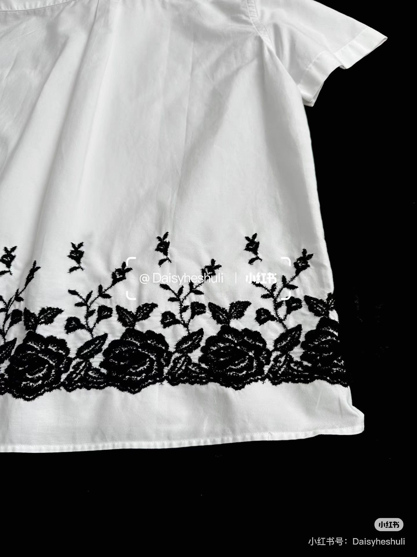 Comme des Garcons Comme des Garçons Tricot Rose Embroidered Short-Sleeve。Ｑ24 Size M / US 6-8 / IT 42-44 - 5 Thumbnail