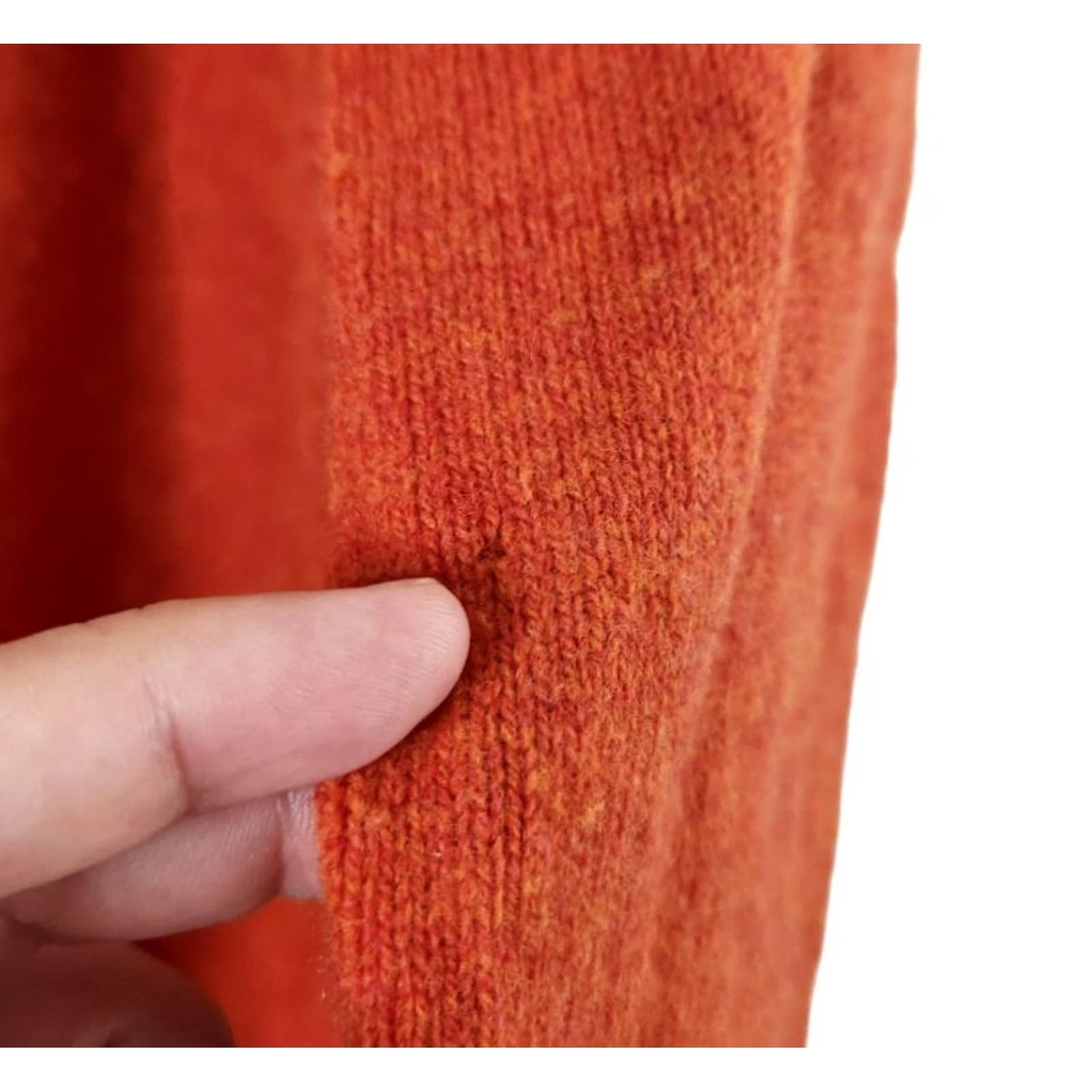 Polo Ralph Lauren Polo Ralph Lauren Mens M Orange Lambswool V-Neck Pullover Sweater Long Sleeve Size US M / EU 48-50 / 2 - 4 Thumbnail