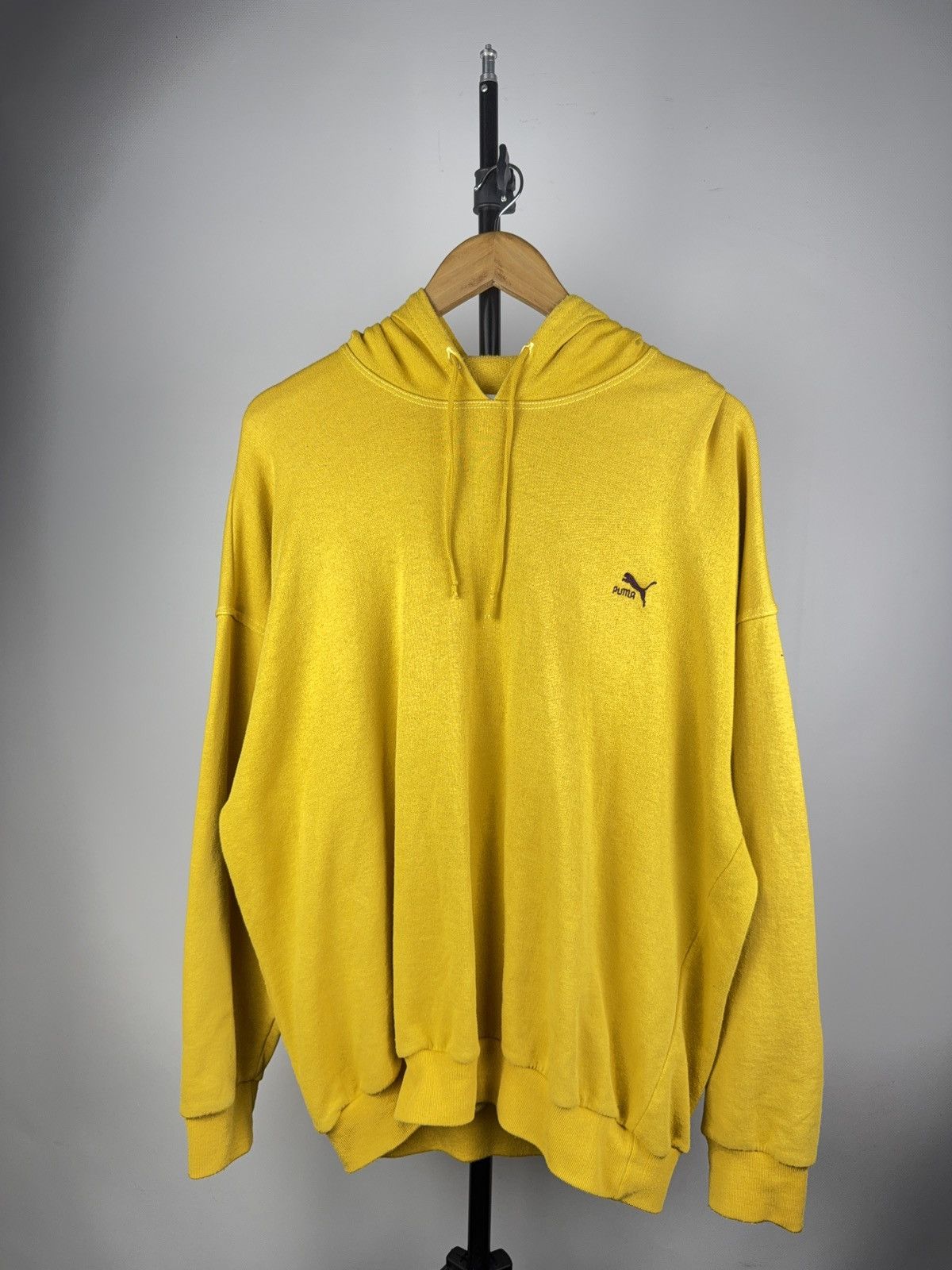 Puma Vintage 90s Yellow Retro Puma Hoodie Boxy Fit Hype Rare Size US L / EU 52-54 / 3 - 1 Thumbnail