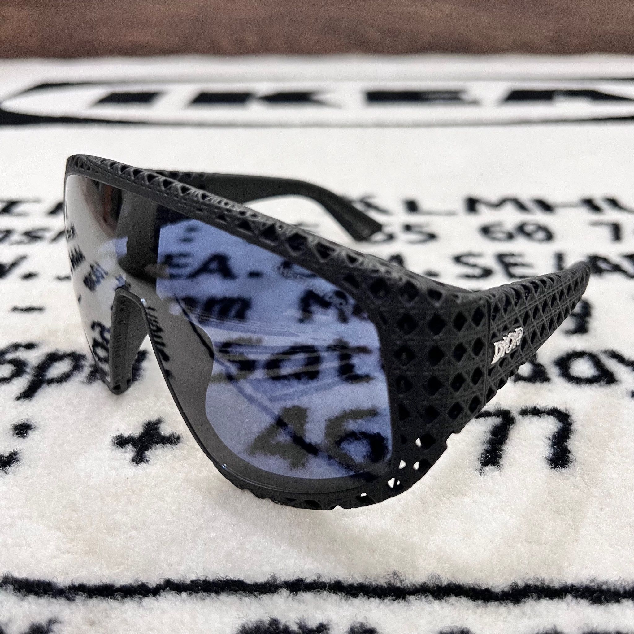 Dior Dior3D M1U Mask 3D Printed Shield Sunglasses Size ONE SIZE - 5 Thumbnail