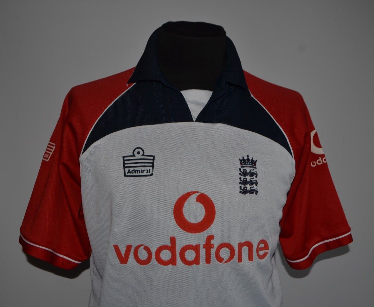 Other ADMIRAL ENGLAND NATIONAL TEAM CRICKET SHIRT JERSEY Size L Size US L / EU 52-54 / 3 - 2 Thumbnail