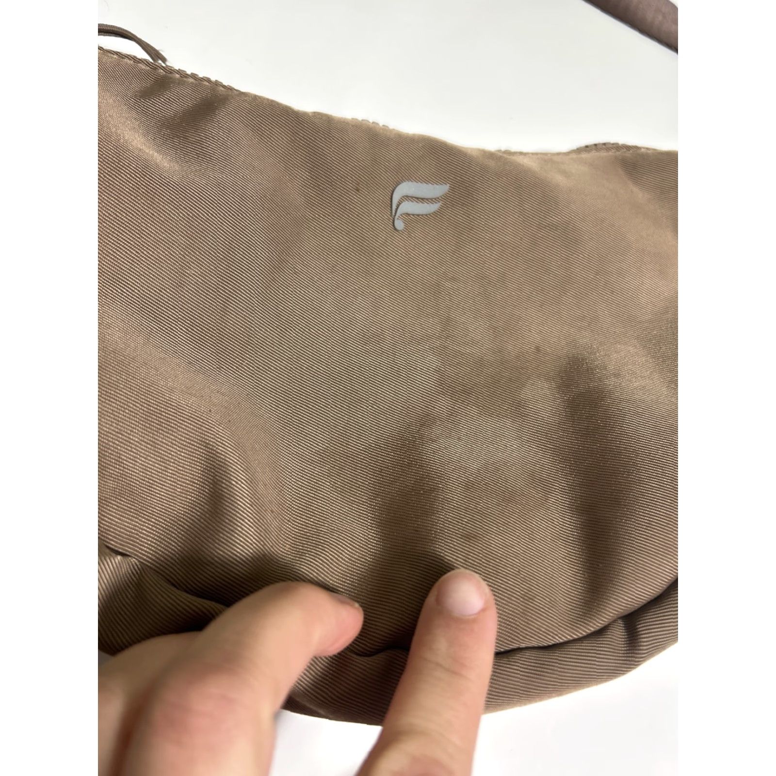 Fabletics Fabletics The Sling Crossbody Zip Bag Taupe Adjustable Strap Eco Minimalist Size ONE SIZE - 5 Thumbnail