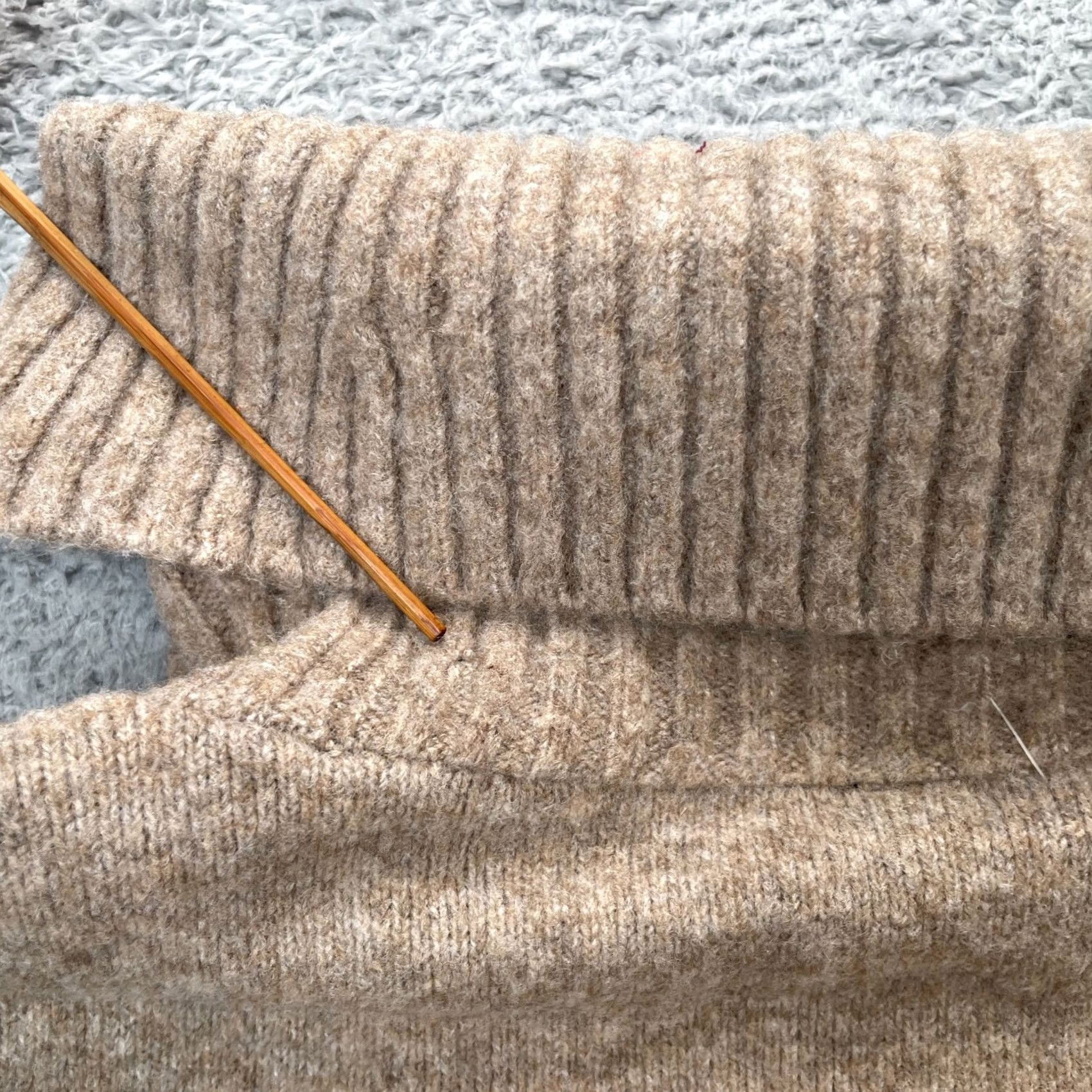 Uniqlo Uniqlo Sweater Women Small Beige Souffle Yarn Turtleneck Tunic Ribbed Wool Blend Size S / US 4 / IT 40 - 7 Thumbnail