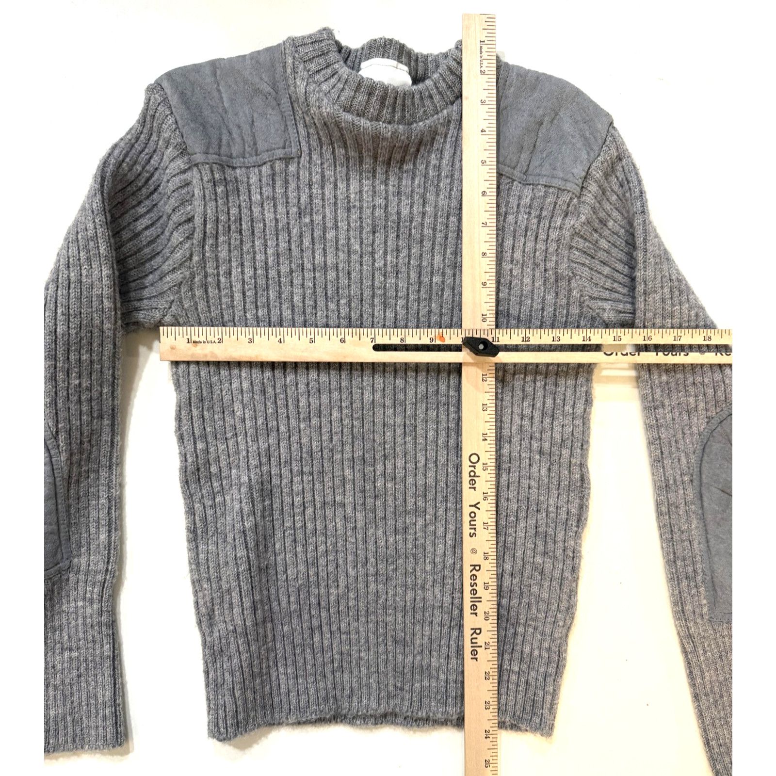 & Other Stories Vintage 100% Wool Sweater Mens SM Gray Suede Patches England Size US S / EU 44-46 / 1 - 8 Thumbnail