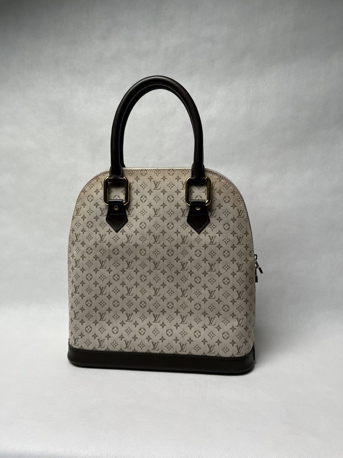 Louis Vuitton Louis Vuitton Alma cloth handbag grey monogram rare Size ONE SIZE - 1 Thumbnail