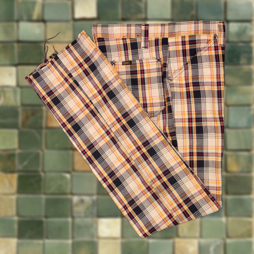 Lee LEE Pants 30x32 Mens Vintage 1970s Yellow Blue Plaid Cotton Polyester Blend Inseam 32 Straight Leg Size 30 Shakespeare? Size US 30 / EU 46 - 1 Thumbnail