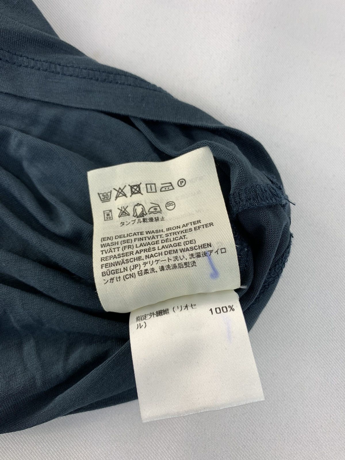 Acne Studios Hype Acne Studio Plain Minimalist Long Crewneck Tee T-shirt Size S / US 4 / IT 40 - 7 Thumbnail