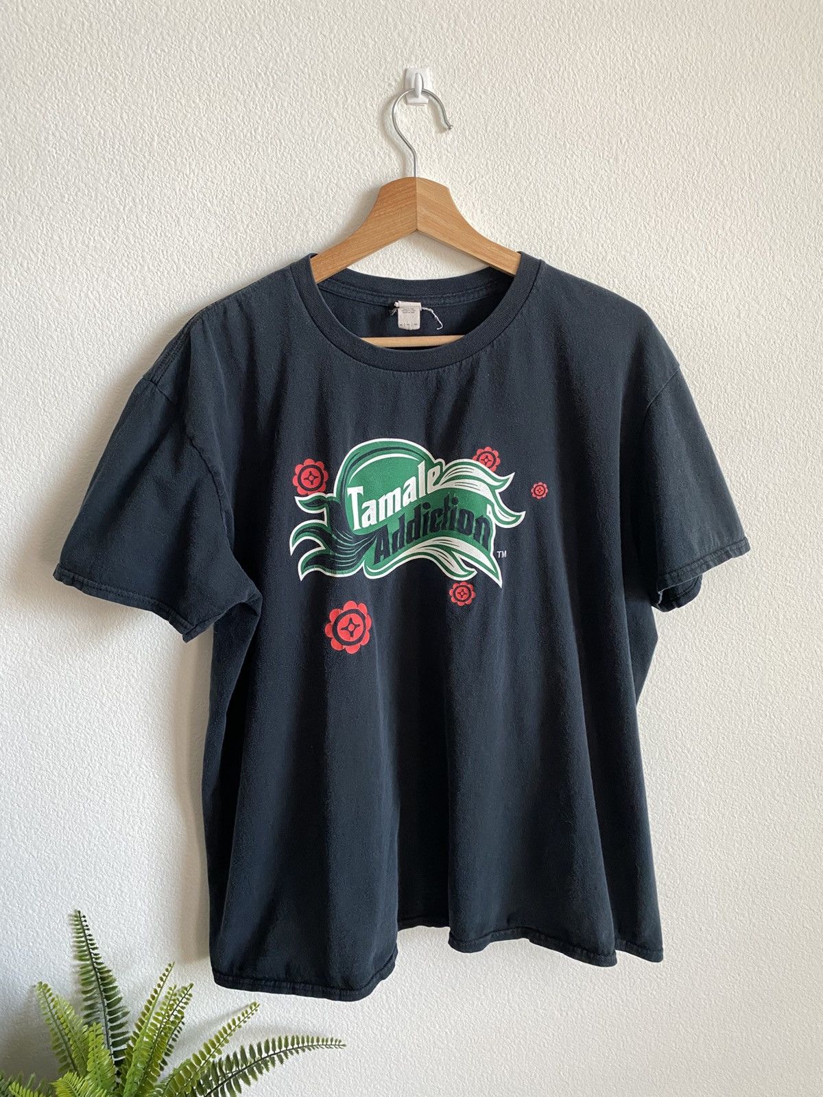 Vintage 00s Tamale Addiction Tee 🫔 Size US XL / EU 56 / 4 - 1 Thumbnail