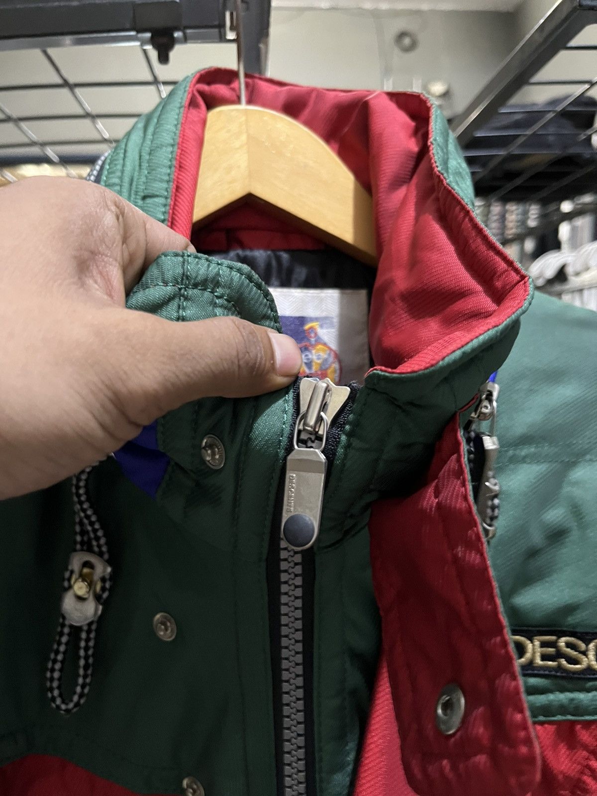 Descente Vintage spain descente colour block multicolour jacket ski Size US L / EU 52-54 / 3 - 5 Thumbnail