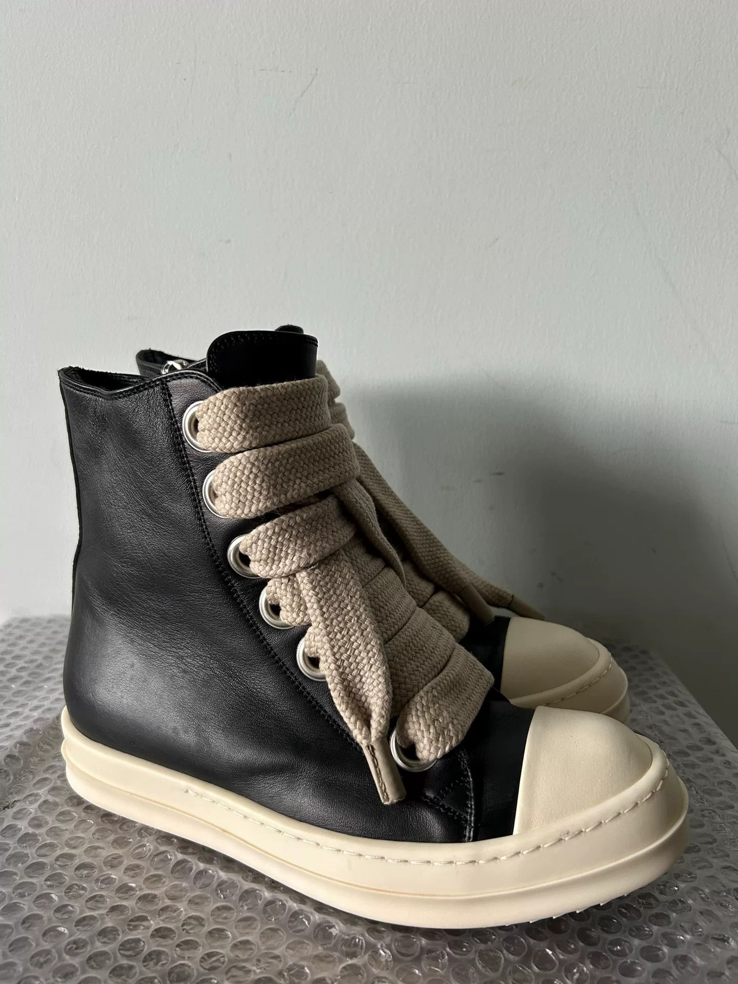 Rick Owens Rick Owens Hitop Sneakers 38 Women Size US 7.5 / IT 37.5 - 1 Thumbnail