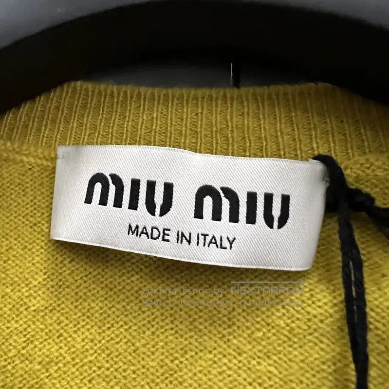 Miu Miu Miu Miu Yellow Wool Sleeveless Sweater Vest . Size XXS / US 00 / IT 34 - 2 Thumbnail